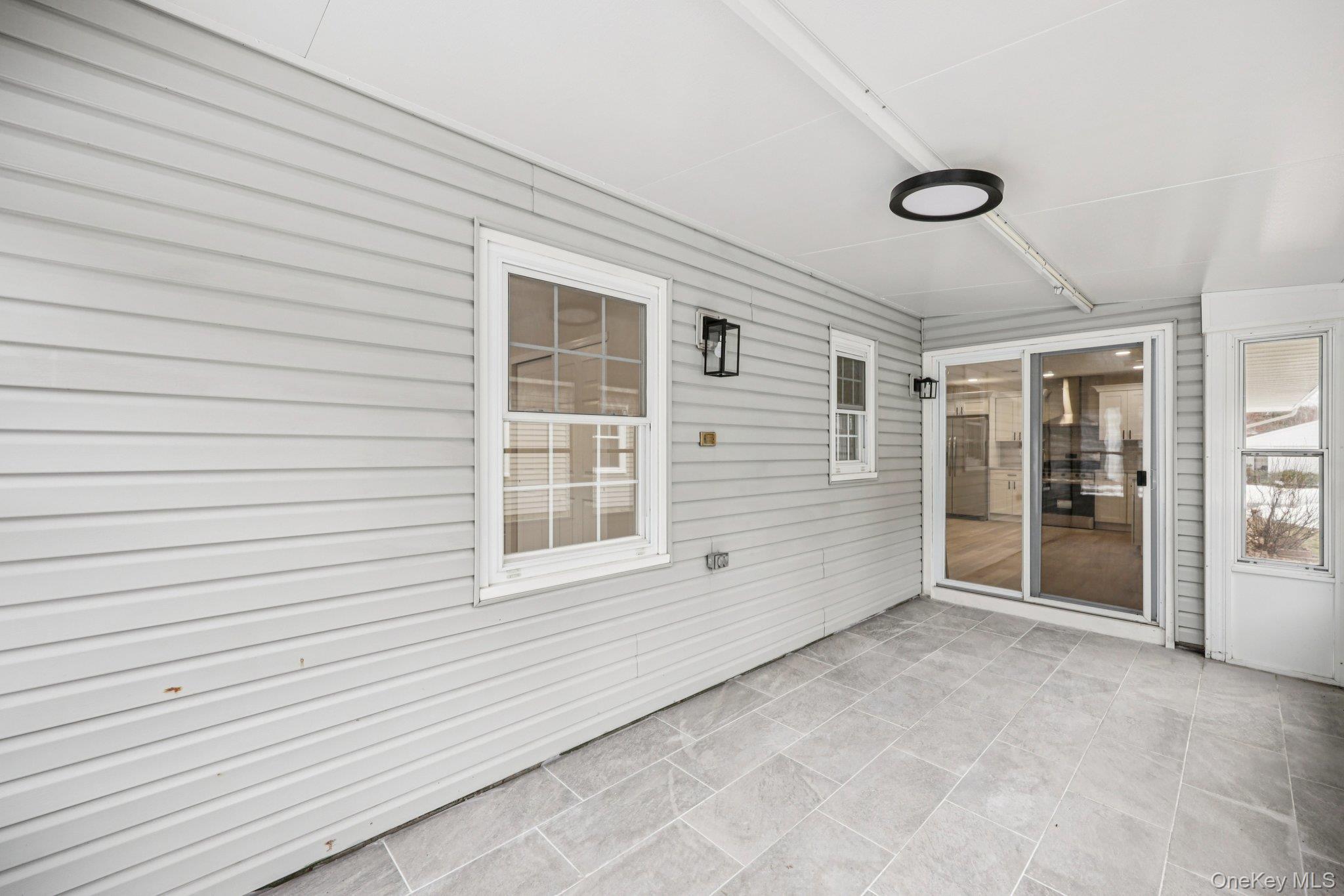 Condo Laurance Suffolk County, NY 11961, MLS-967646-29