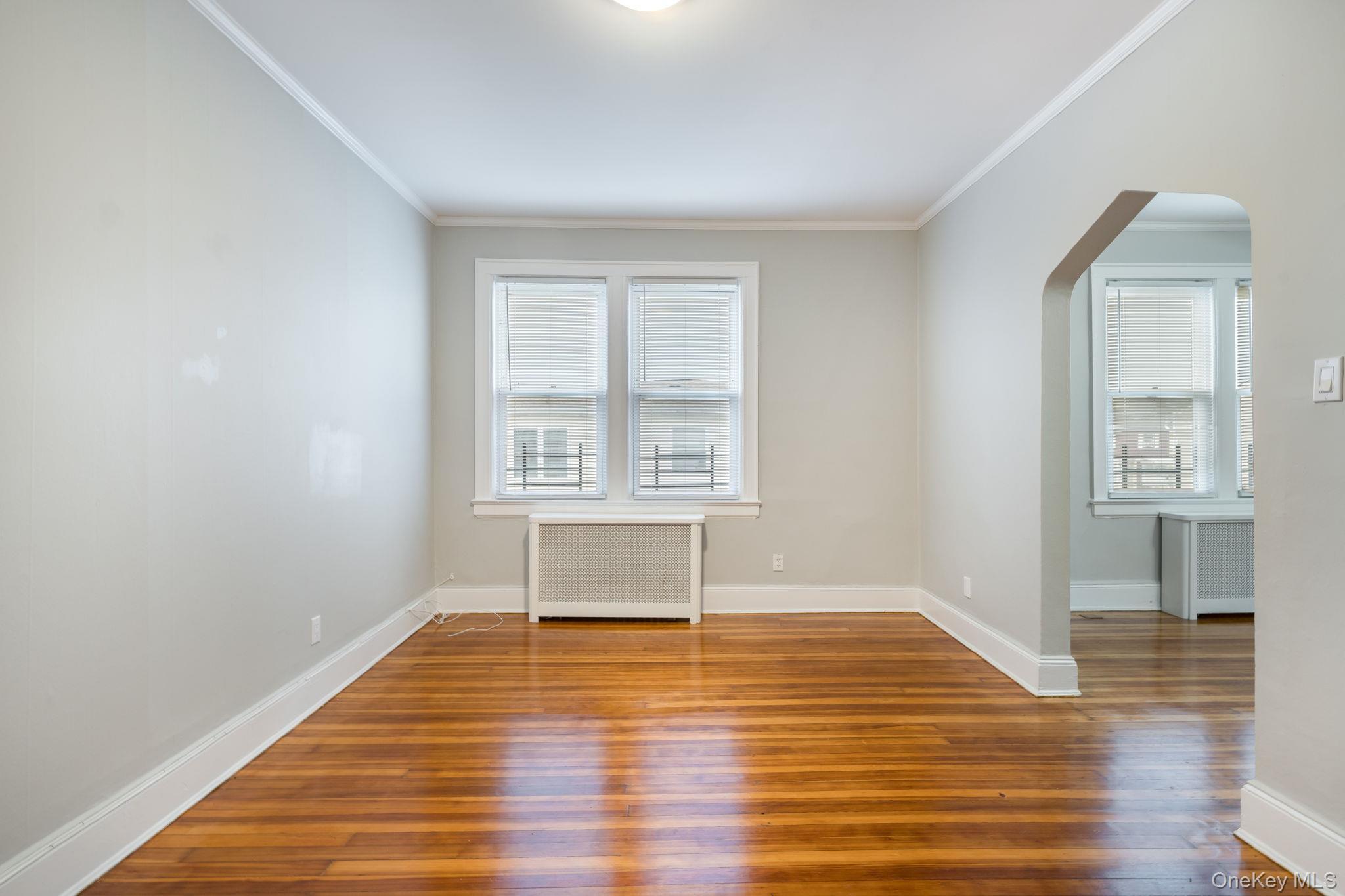 Single Family 147th Queens, NY 11413, MLS-967658-23