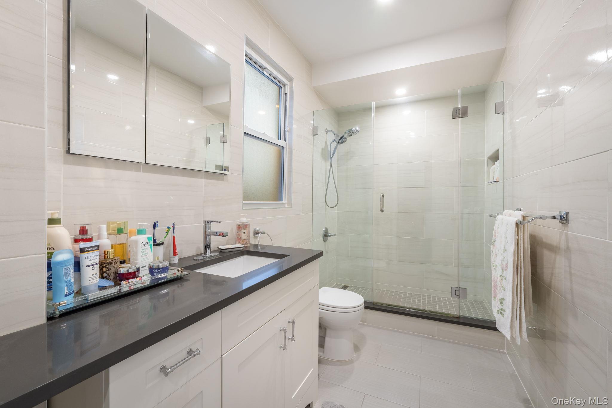 Single Family 147th Queens, NY 11413, MLS-967658-28