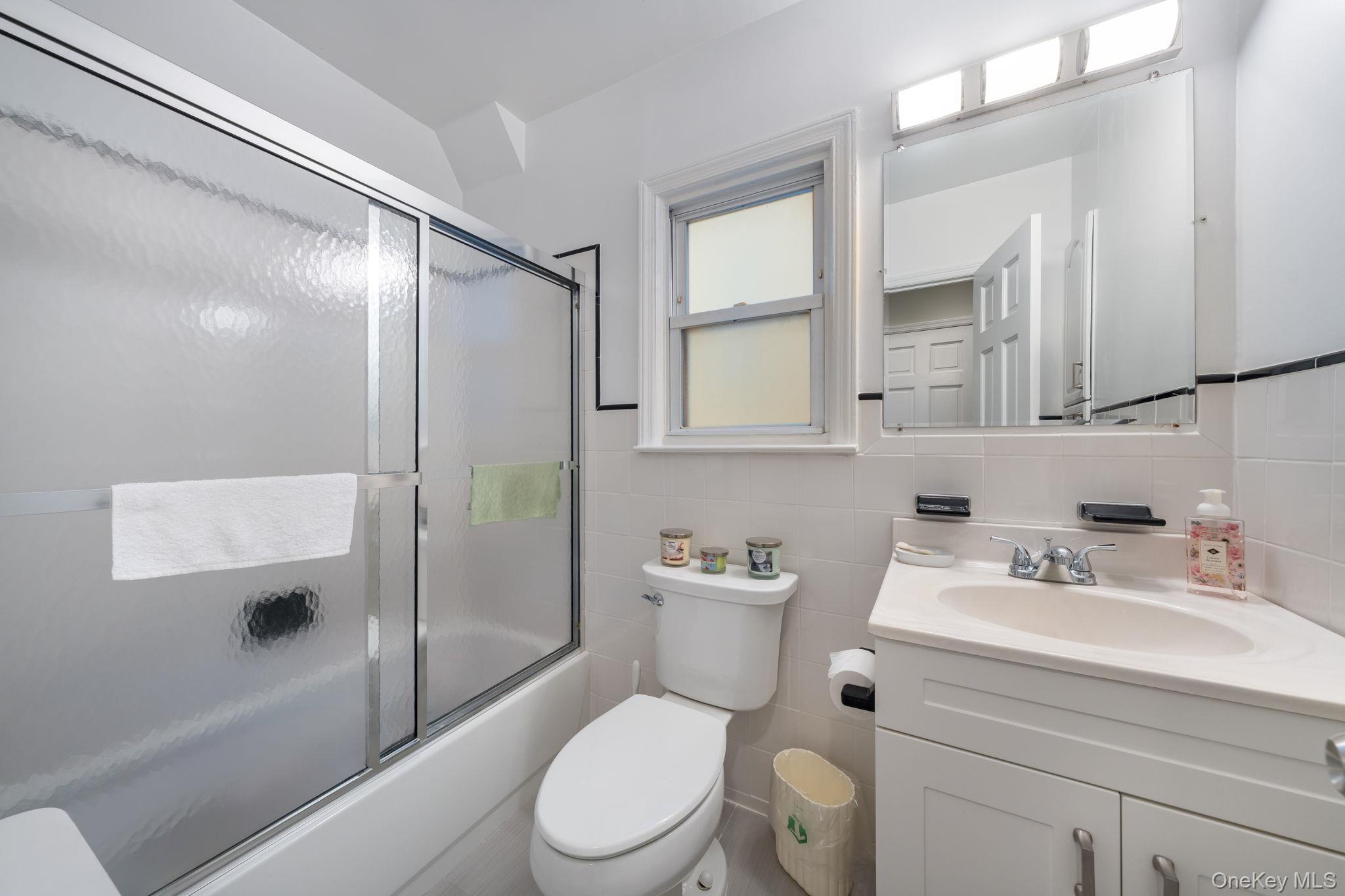 Single Family 147th Queens, NY 11413, MLS-967658-29