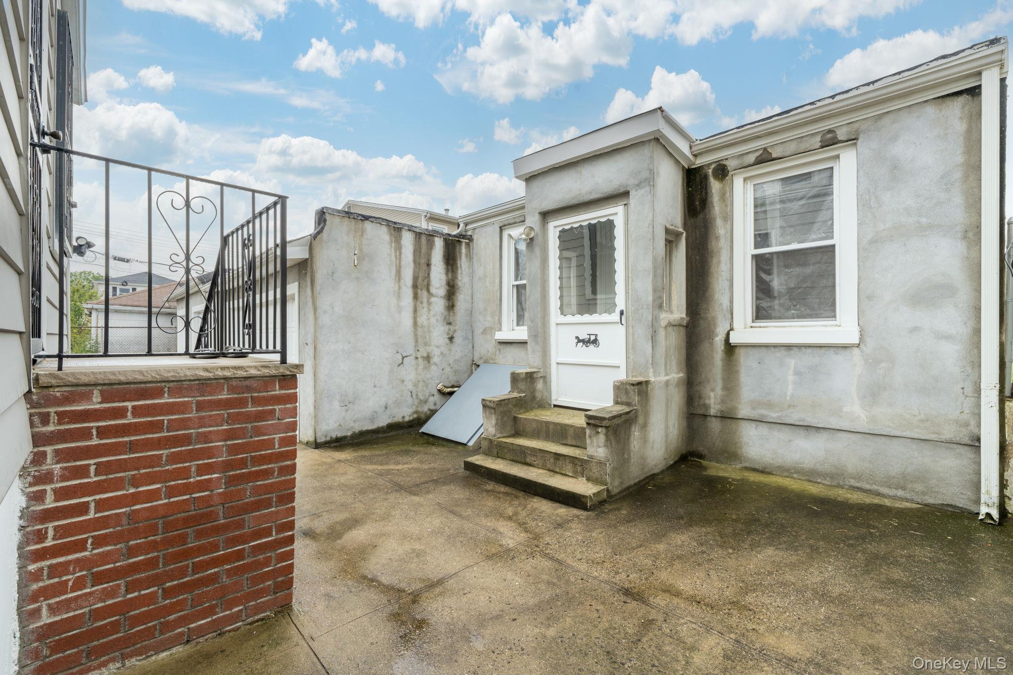 Single Family 147th Queens, NY 11413, MLS-967658-31