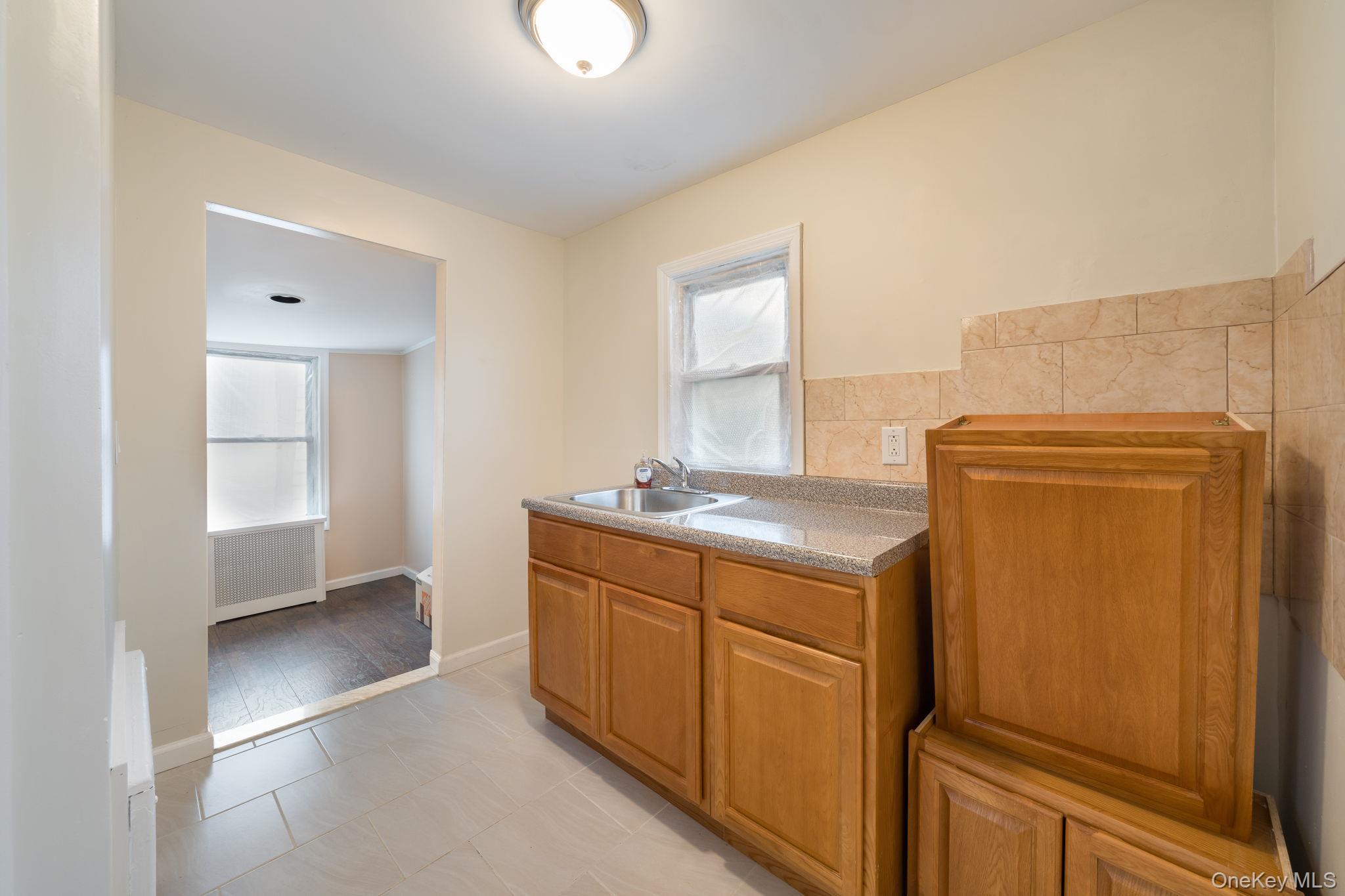 Single Family 147th Queens, NY 11413, MLS-967658-37