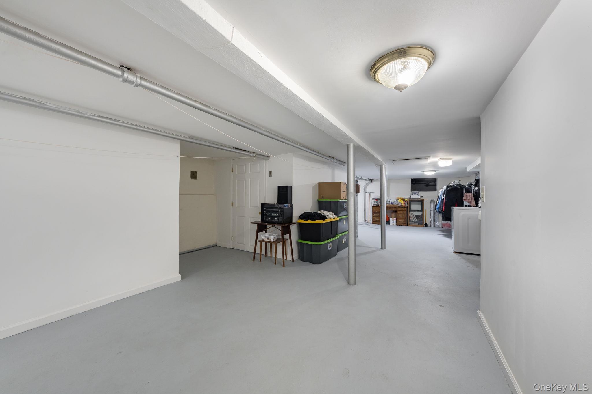 Single Family 147th Queens, NY 11413, MLS-967658-45