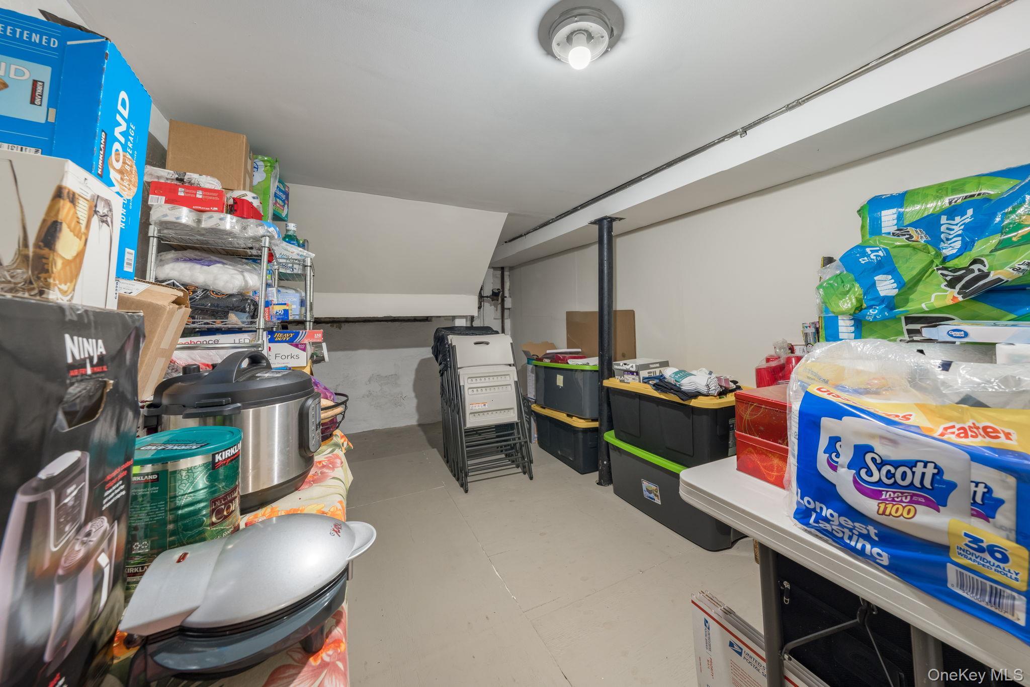 Single Family 147th Queens, NY 11413, MLS-967658-49