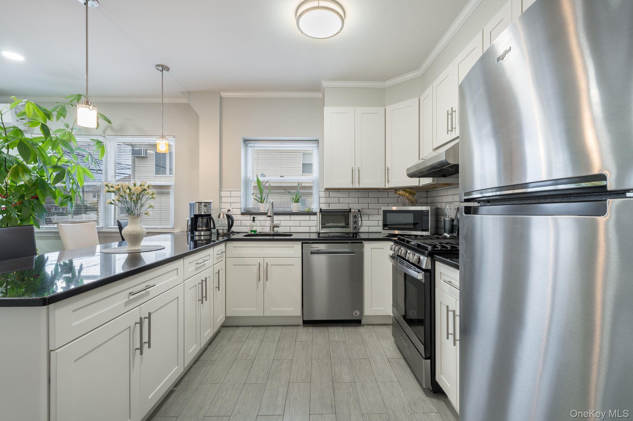 Single Family 147th Queens, NY 11413, MLS-967658-5