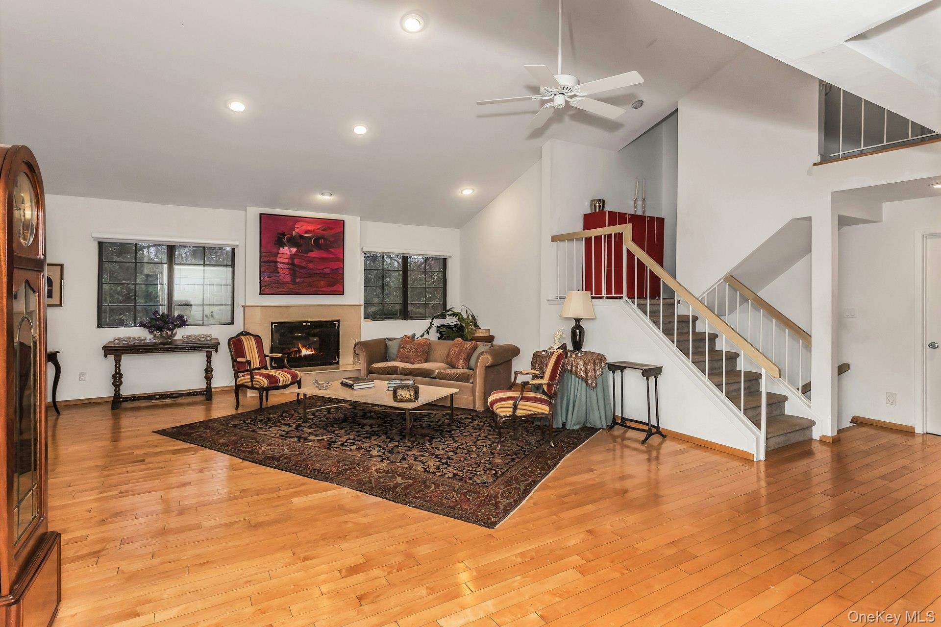 Condo Linnet  Nassau County, NY 11030, MLS-967661-2