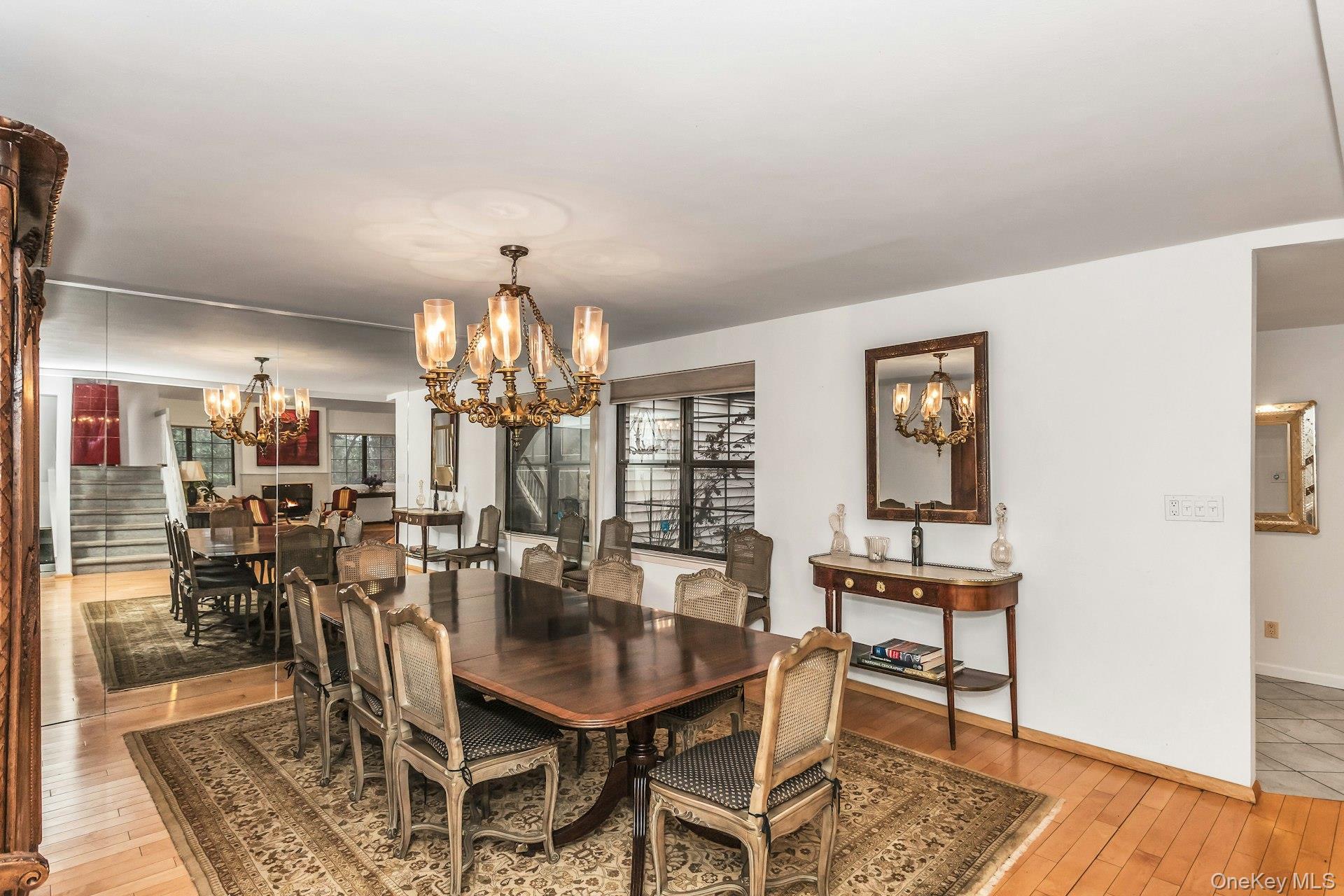 Condo Linnet  Nassau County, NY 11030, MLS-967661-6