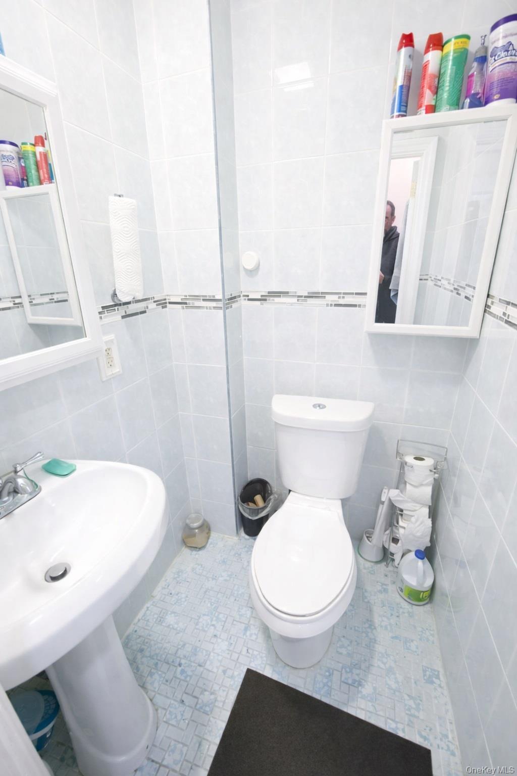 Single Family Selover  Queens, NY 11434, MLS-967665-12