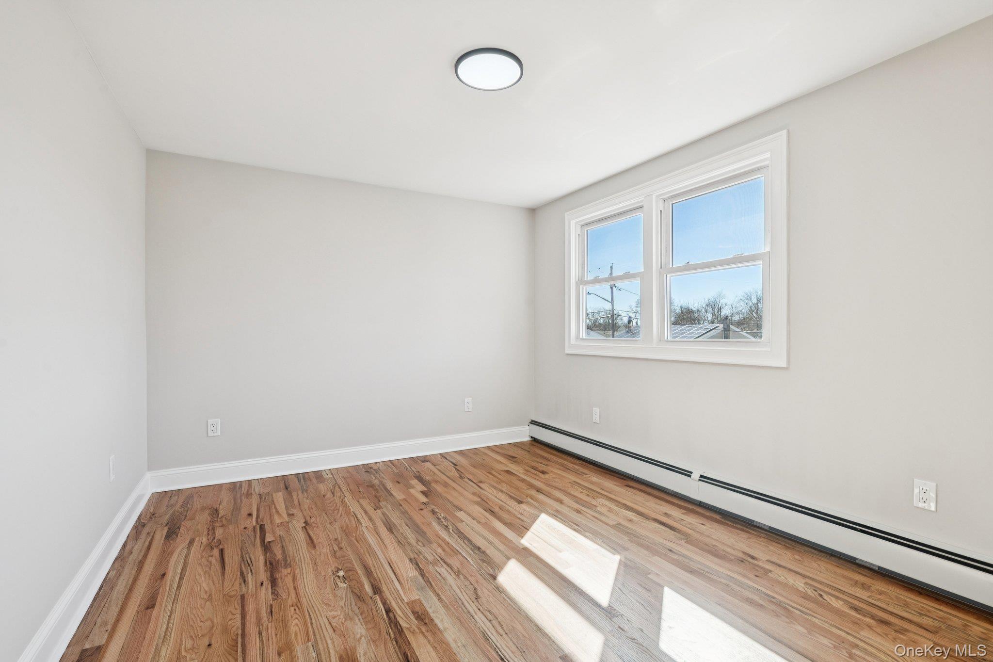 Single Family Somerset  Suffolk County, NY 11701, MLS-967695-27