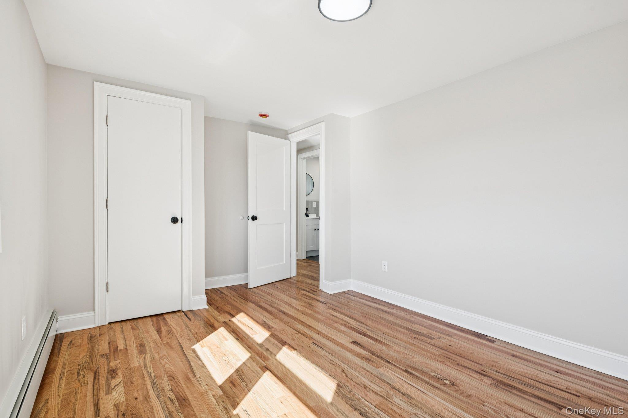 Single Family Somerset  Suffolk County, NY 11701, MLS-967695-28