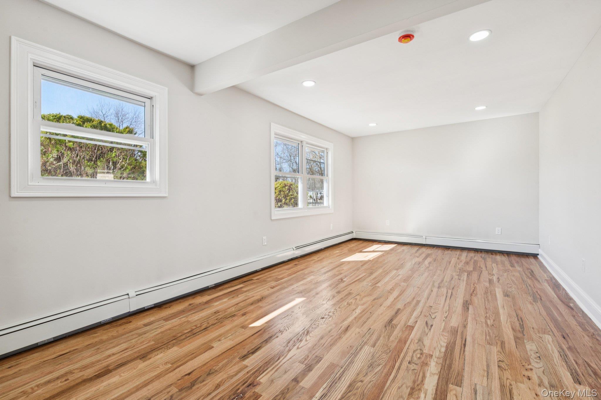 Single Family Somerset  Suffolk County, NY 11701, MLS-967695-5