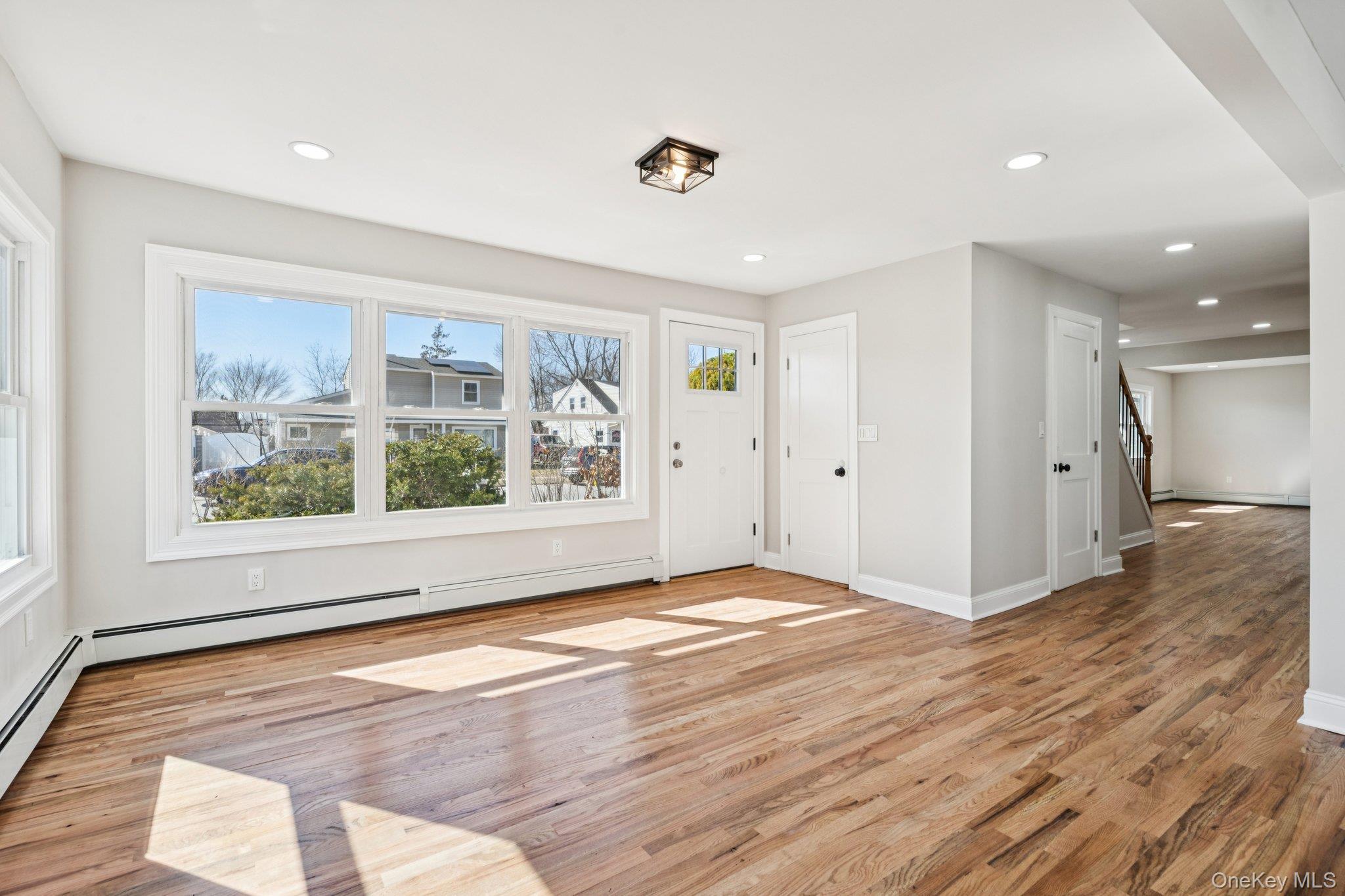 Single Family Somerset  Suffolk County, NY 11701, MLS-967695-8