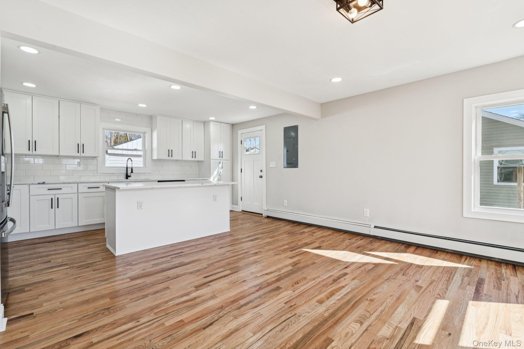 Single Family Somerset  Suffolk County, NY 11701, MLS-967695-9