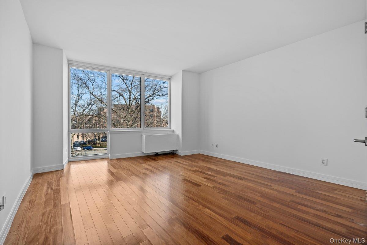 Condo 237th  Bronx, NY 10463, MLS-967709-10