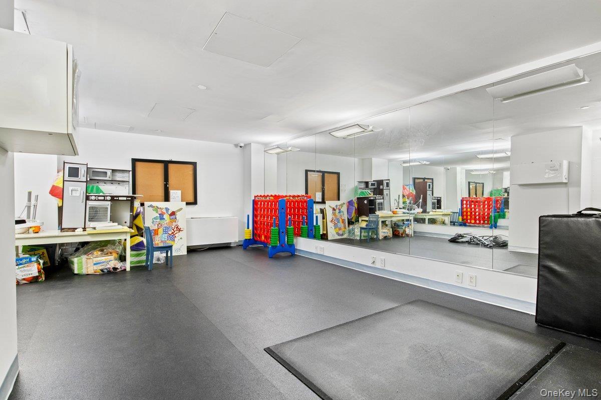 Condo 237th  Bronx, NY 10463, MLS-967709-28