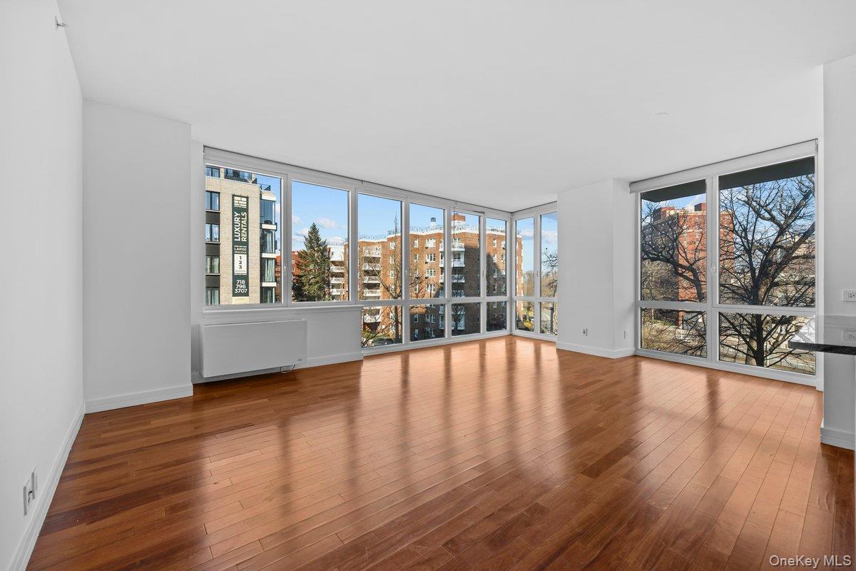 Condo 237th  Bronx, NY 10463, MLS-967709-4