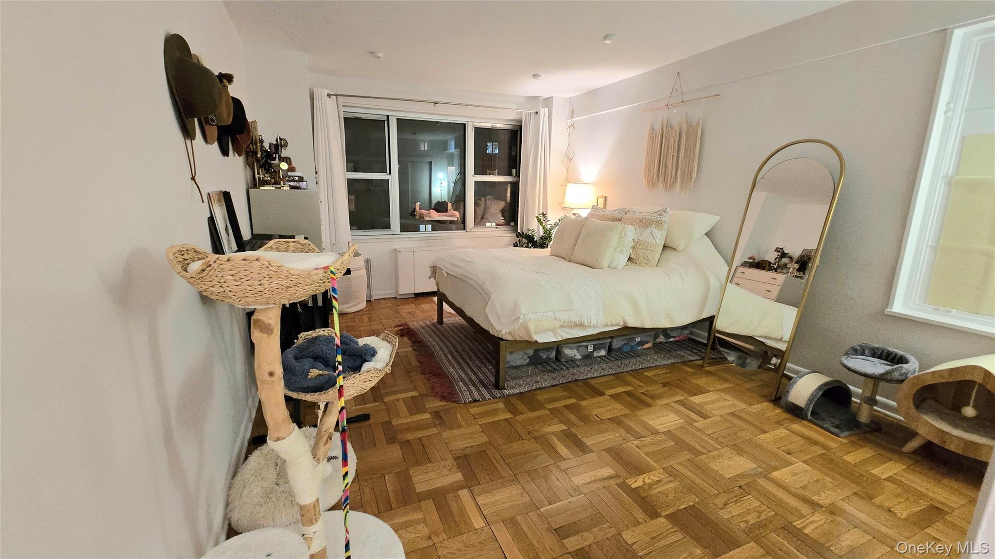 Apartment 55th  Manhattan, NY 10019, MLS-967723-7