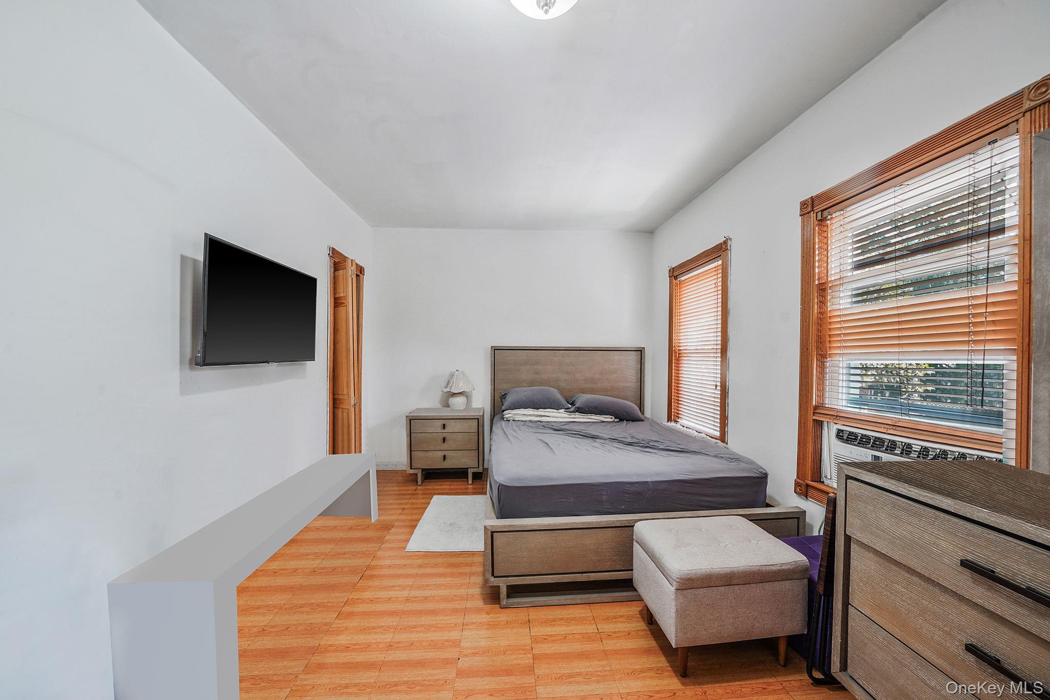 Single Family 110th  Queens, NY 11418, MLS-967731-19