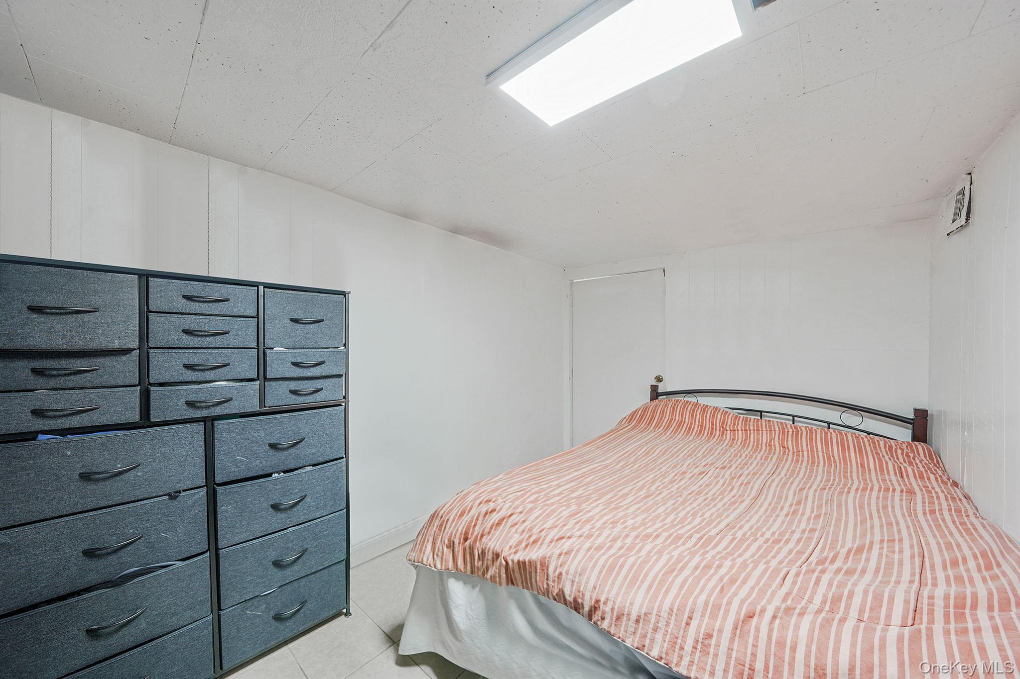 Single Family 110th  Queens, NY 11418, MLS-967731-27