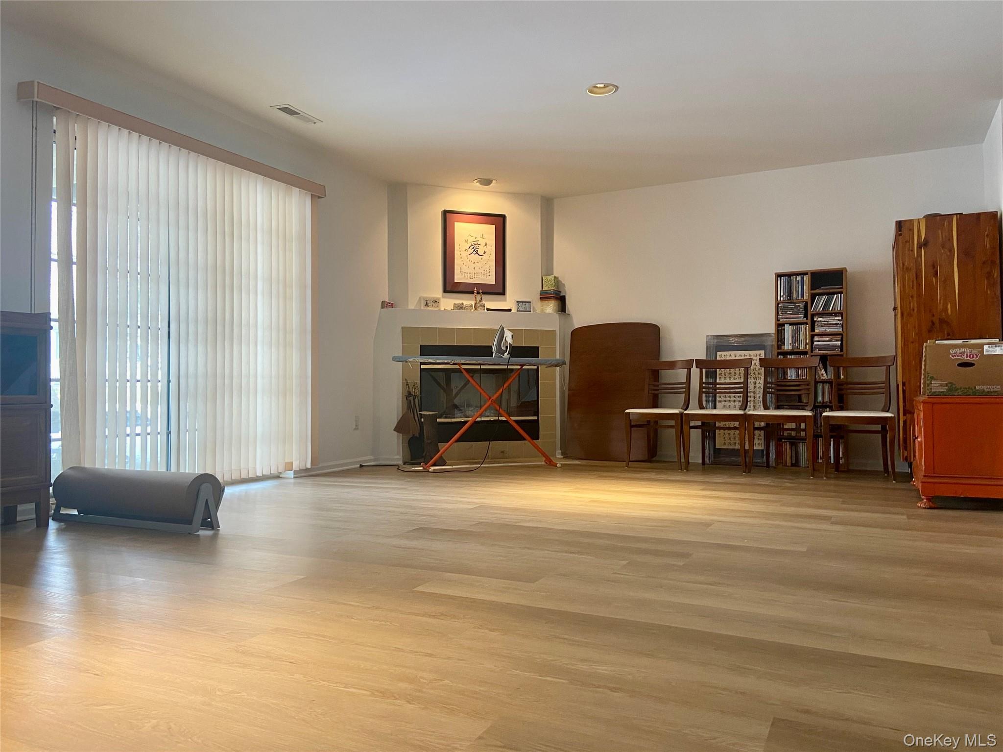 Single Family Roundtop Road  Westchester County, NY 10710, MLS-967734-19
