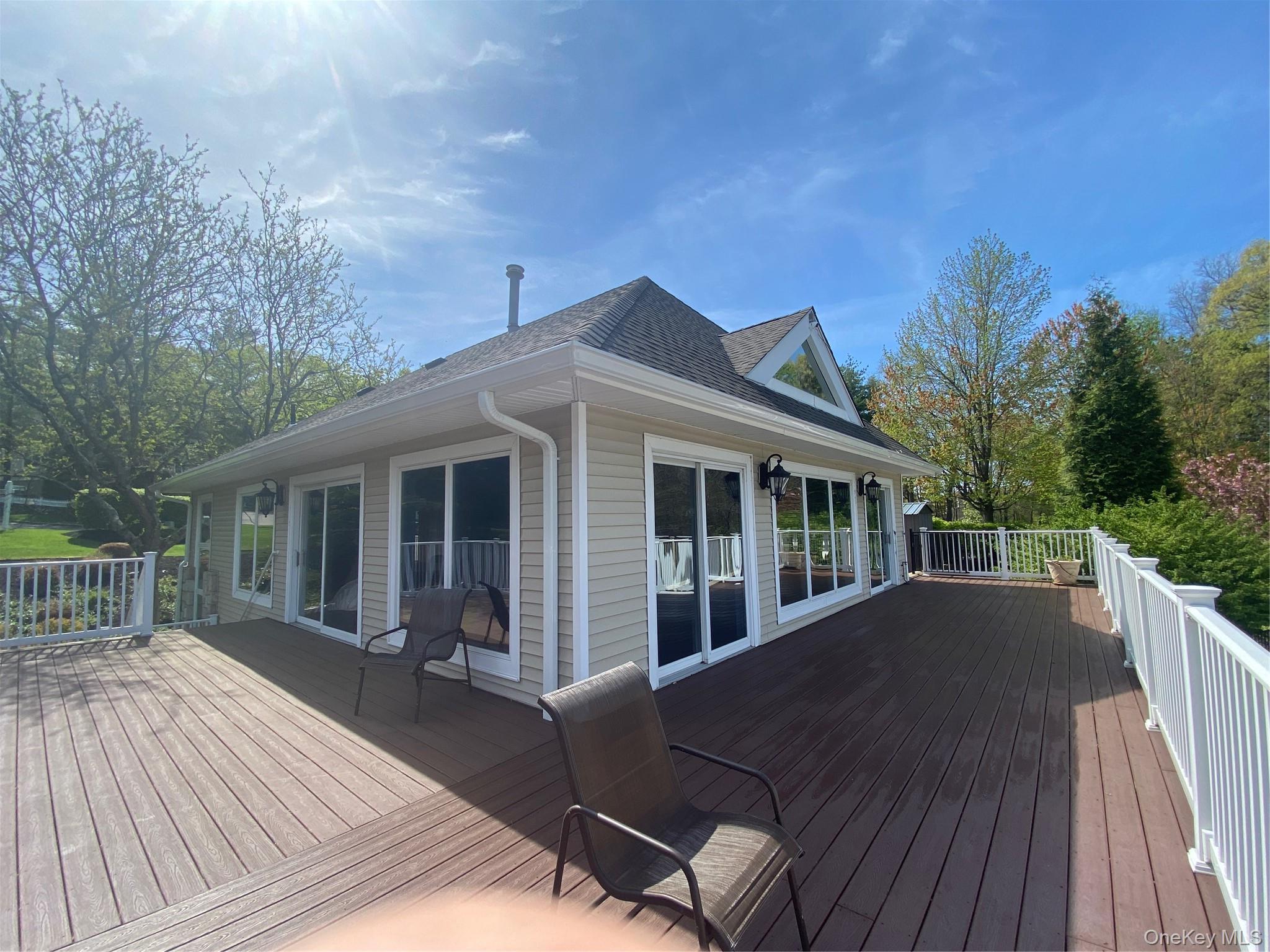 Single Family Roundtop Road  Westchester County, NY 10710, MLS-967734-22