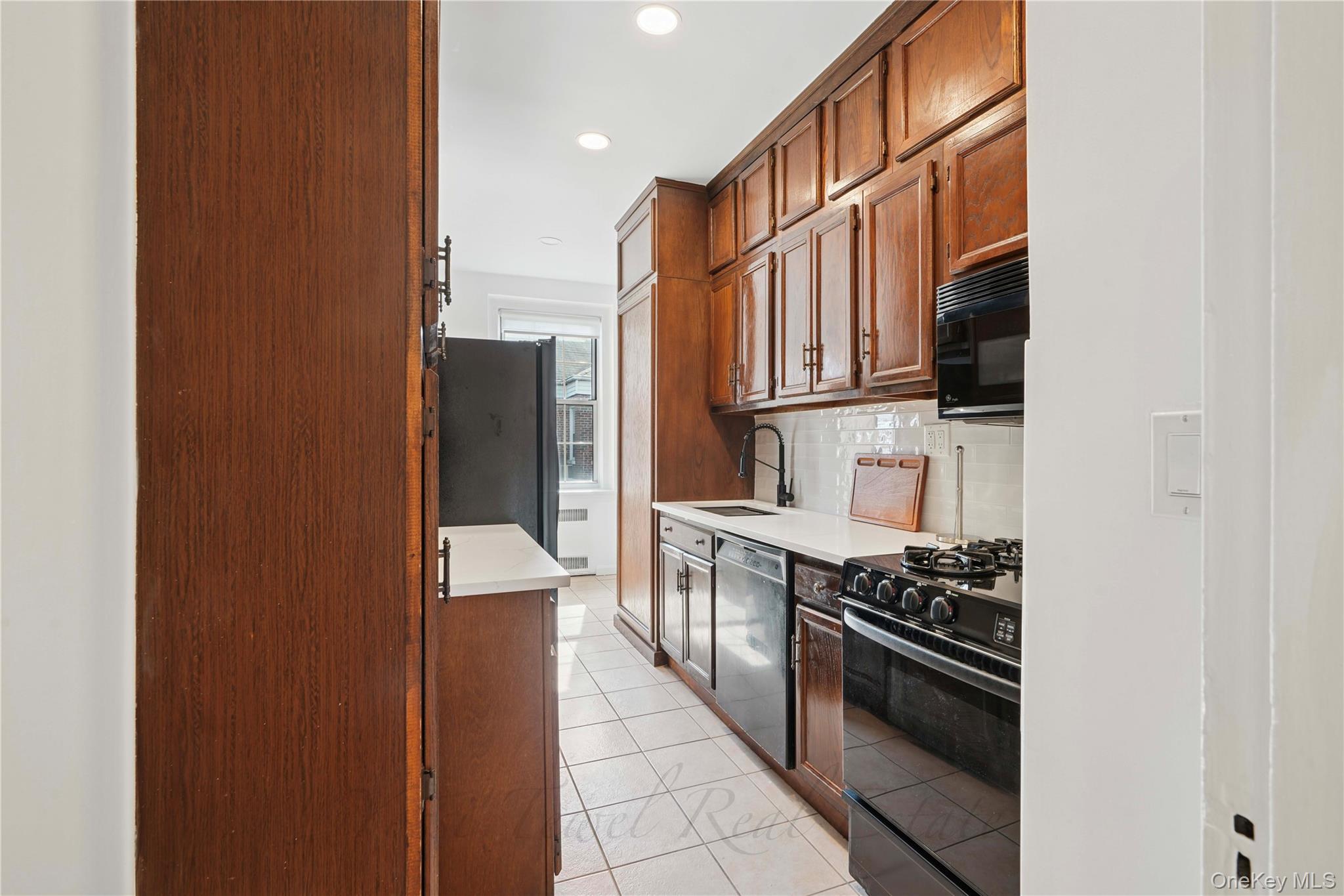 Coop Meadow Nassau County, NY 11598, MLS-967743-8