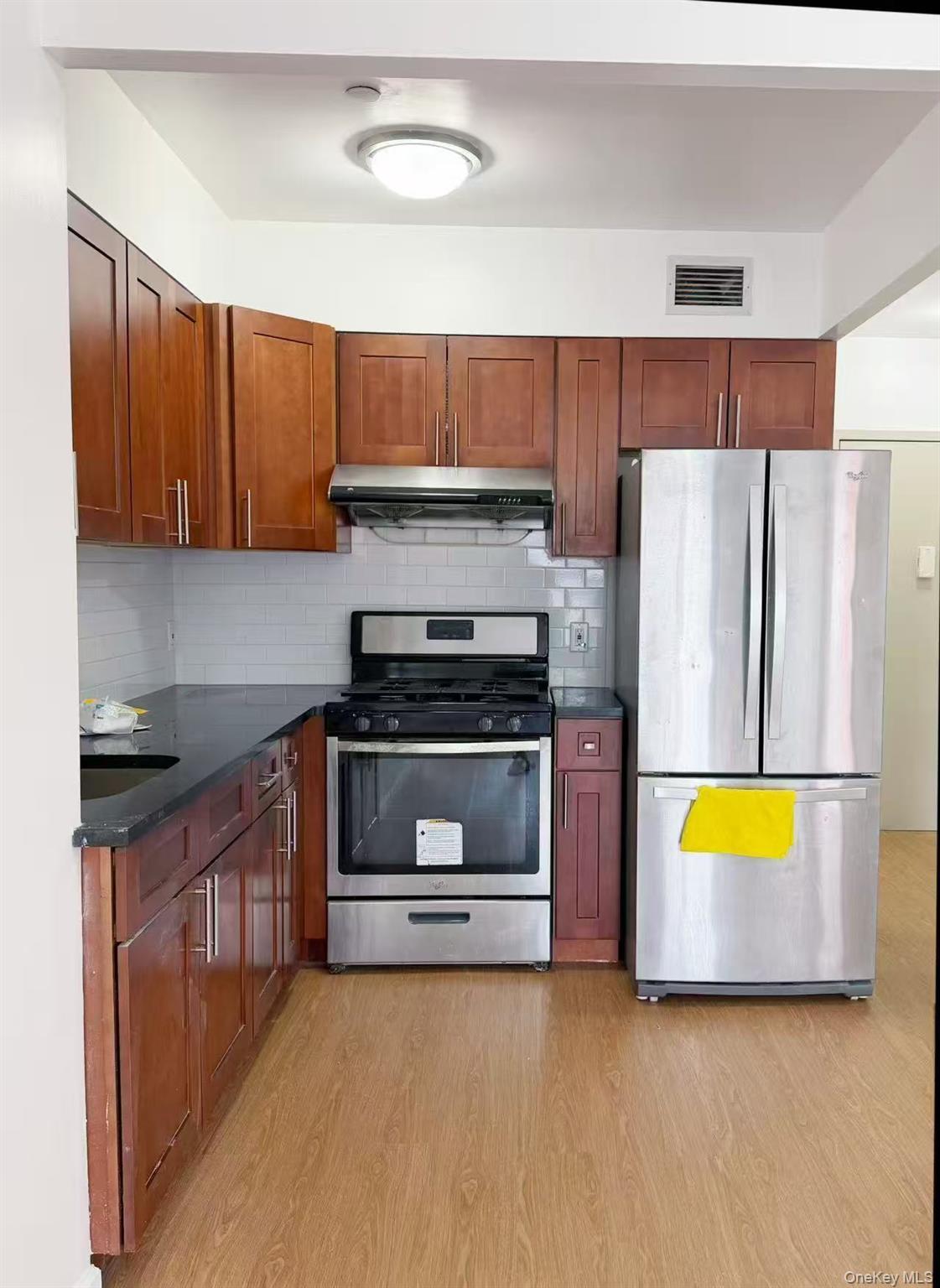 Condo Linden  Queens, NY 11354, MLS-967745-5