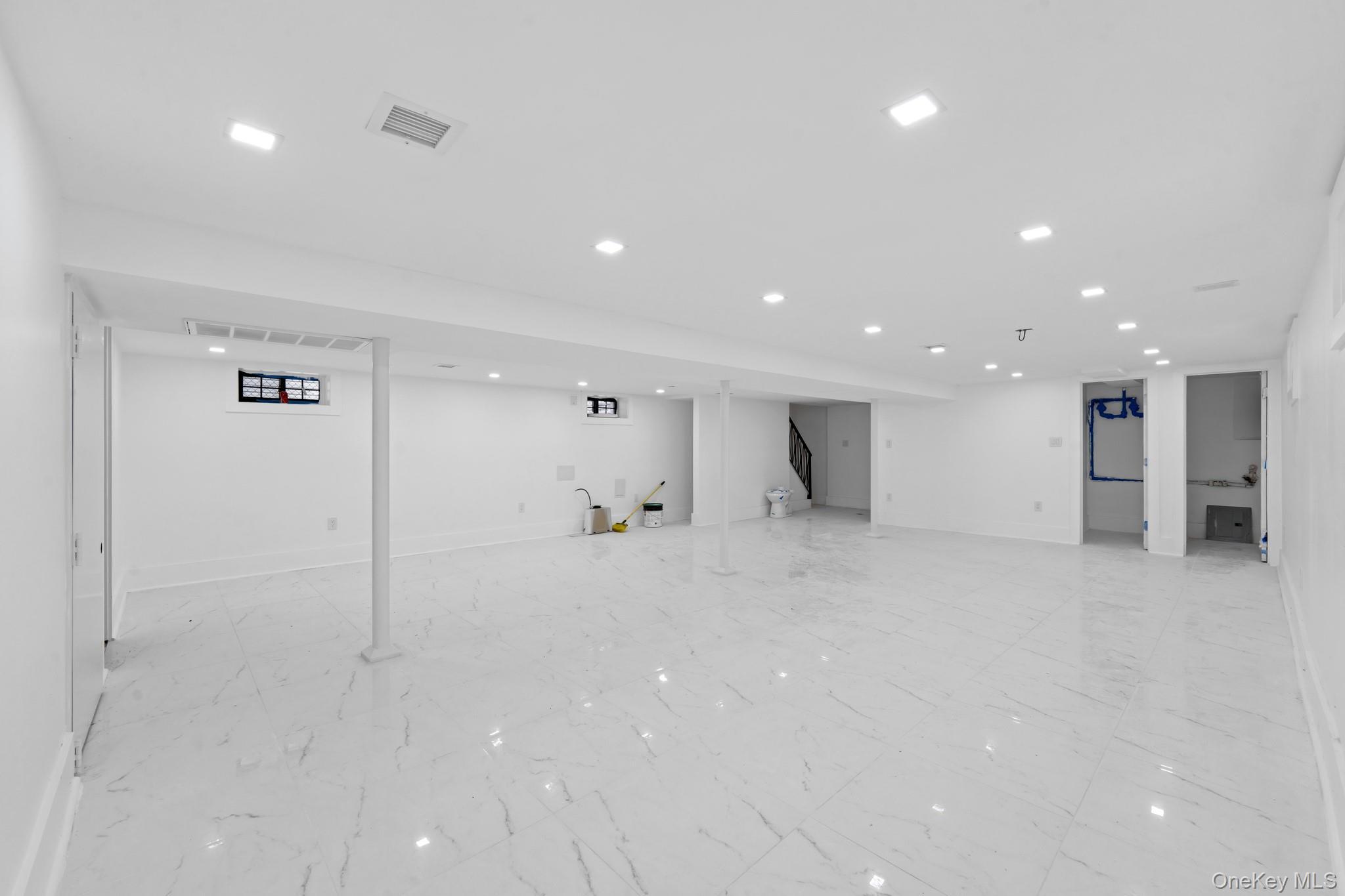 Single Family 148th  Queens, NY 11422, MLS-967756-10