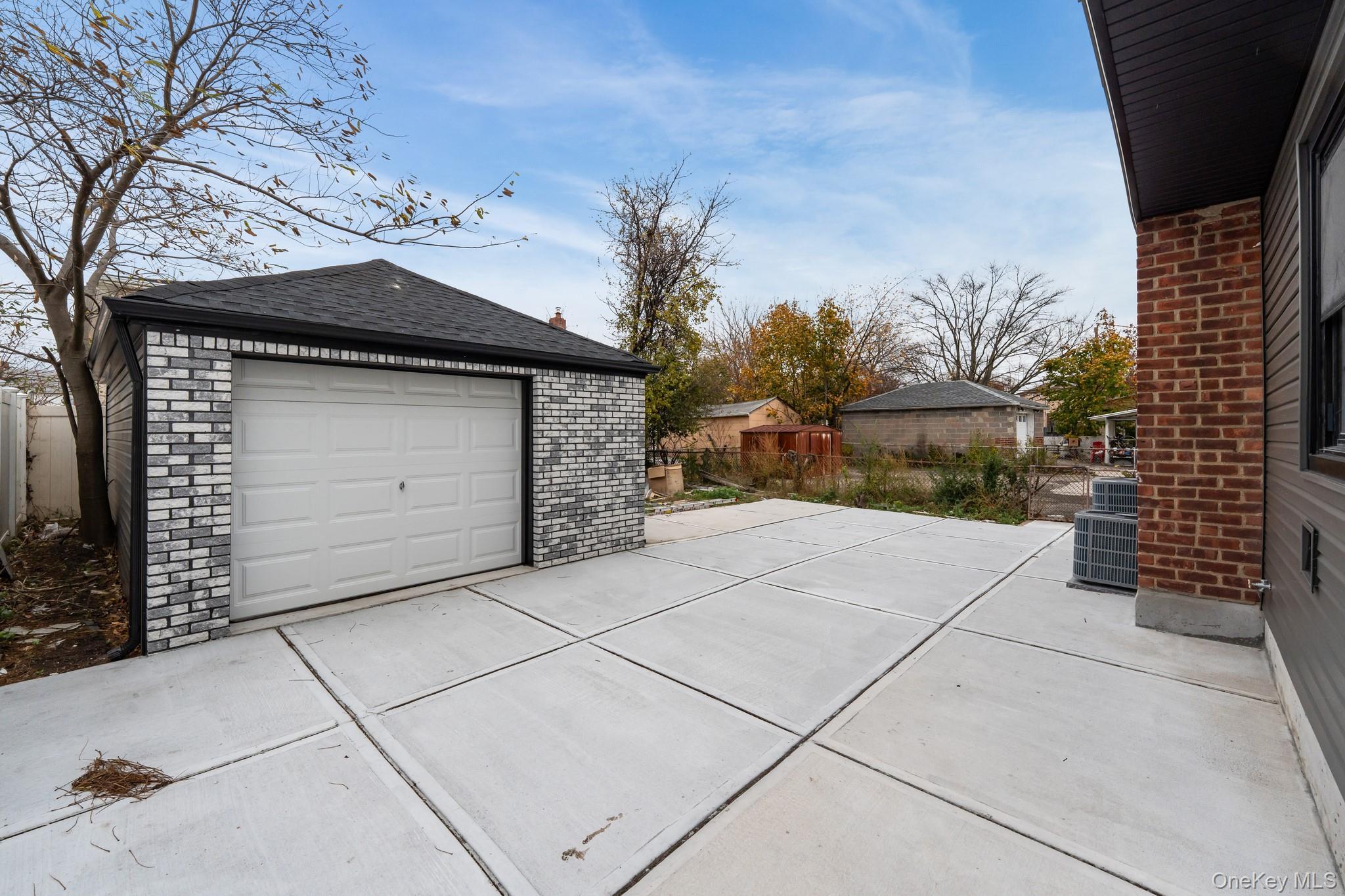 Single Family 148th  Queens, NY 11422, MLS-967756-11