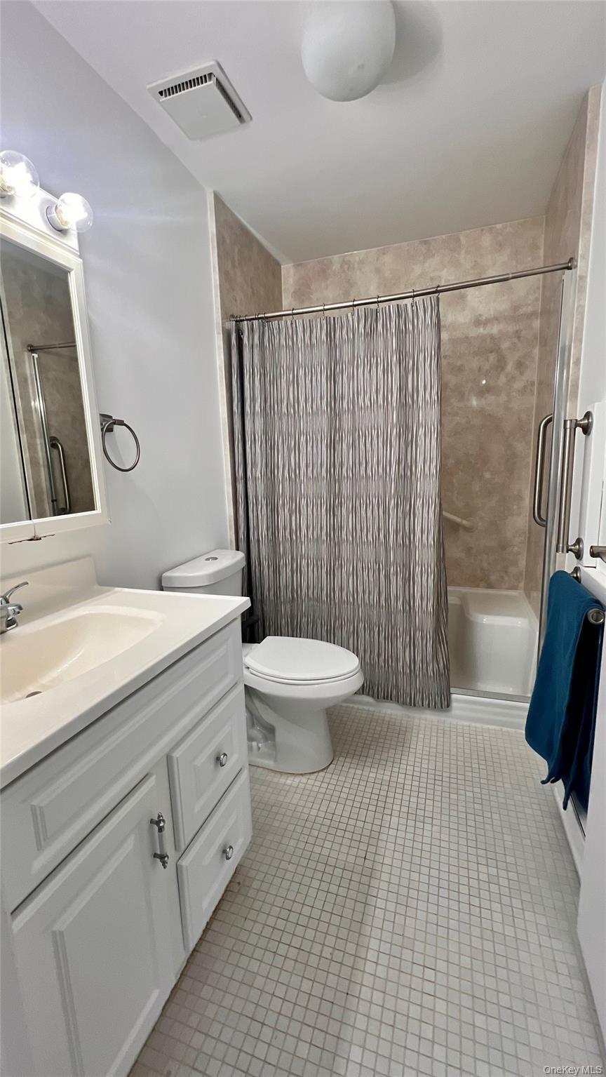 Condo Weymouth  Suffolk County, NY 11961, MLS-967775-10