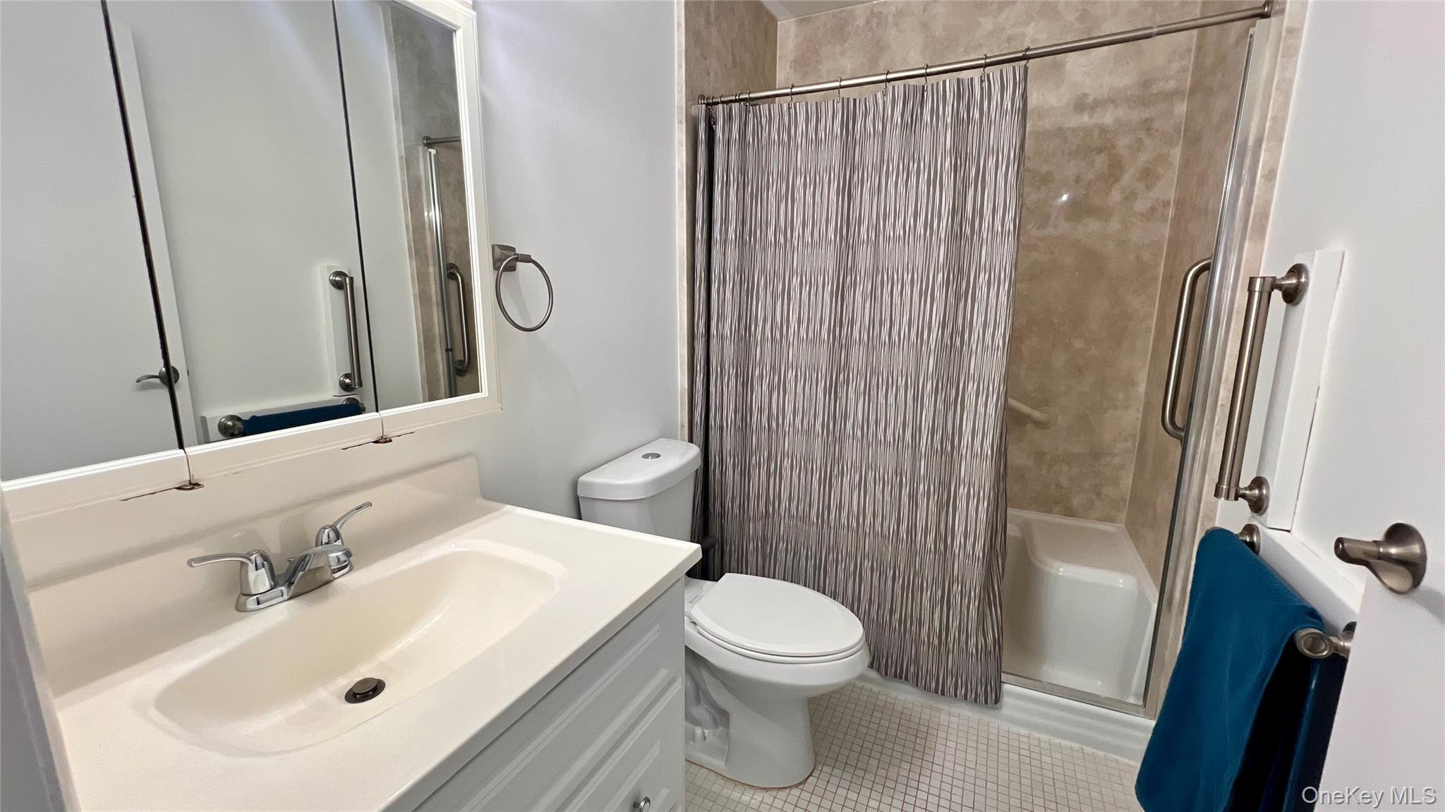 Condo Weymouth  Suffolk County, NY 11961, MLS-967775-9