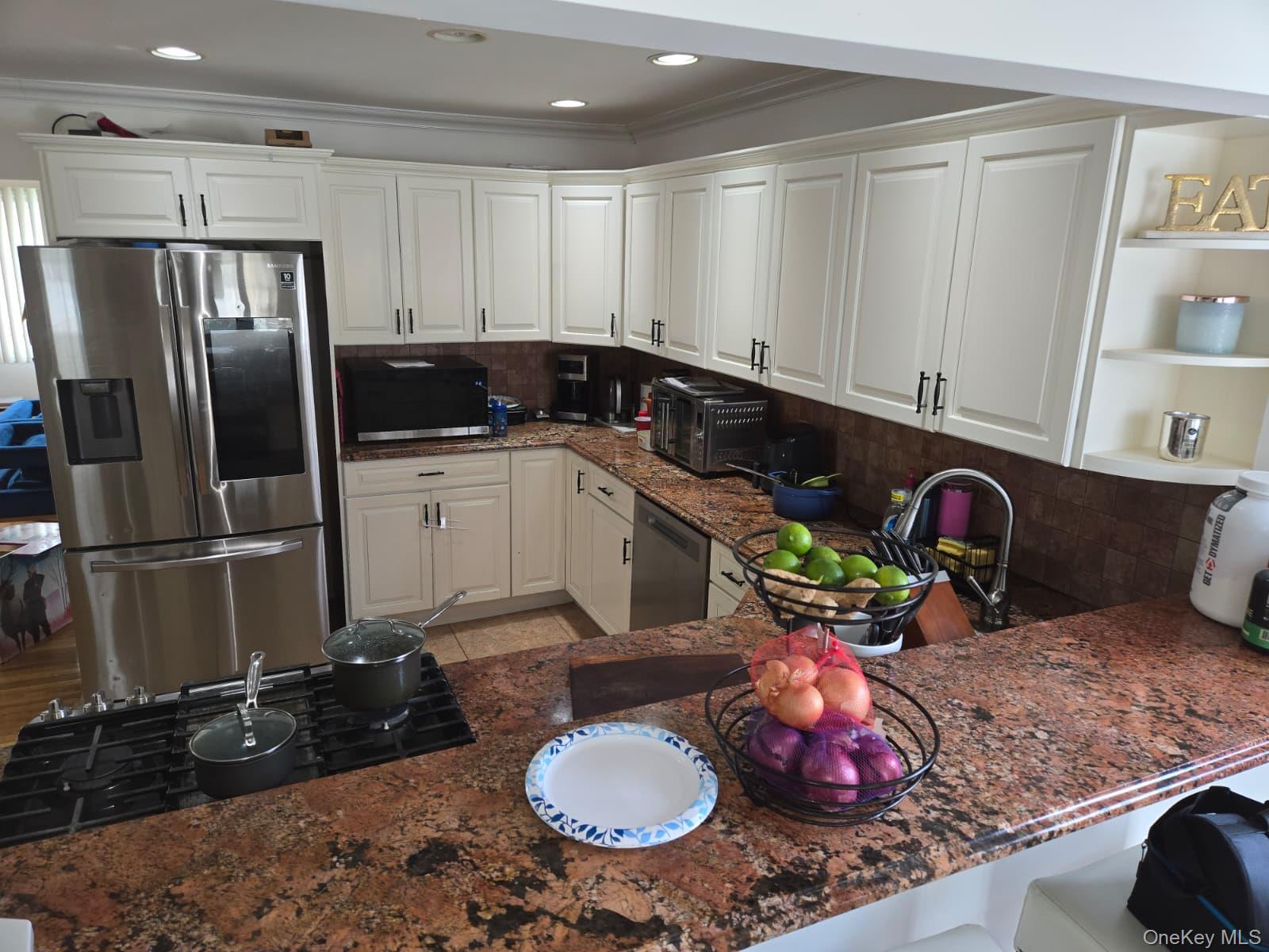 Single Family Bainbridge  Suffolk County, NY 11747, MLS-967776-15
