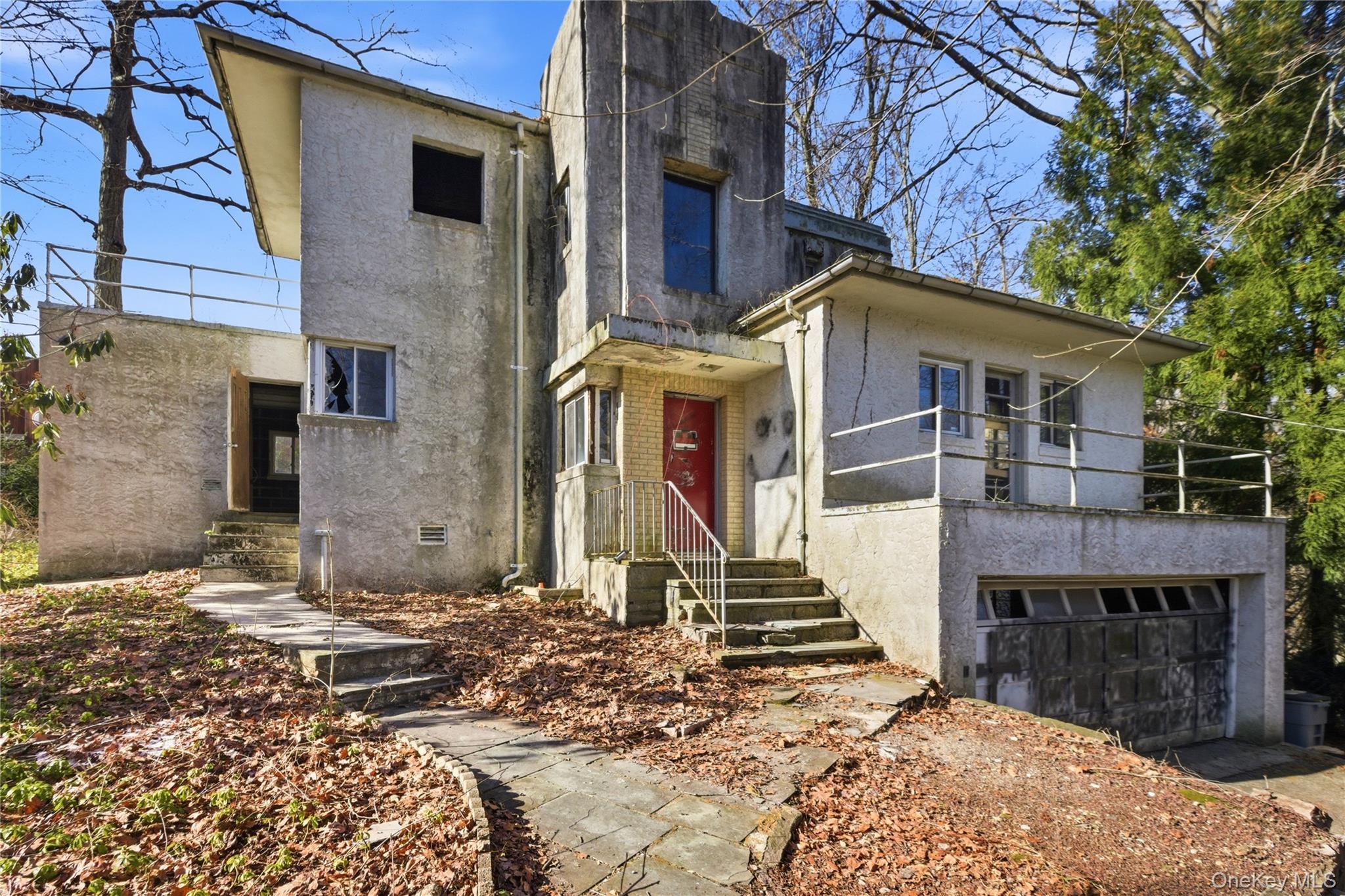 Single Family Burkewood  Westchester County, NY 10552, MLS-967788-4