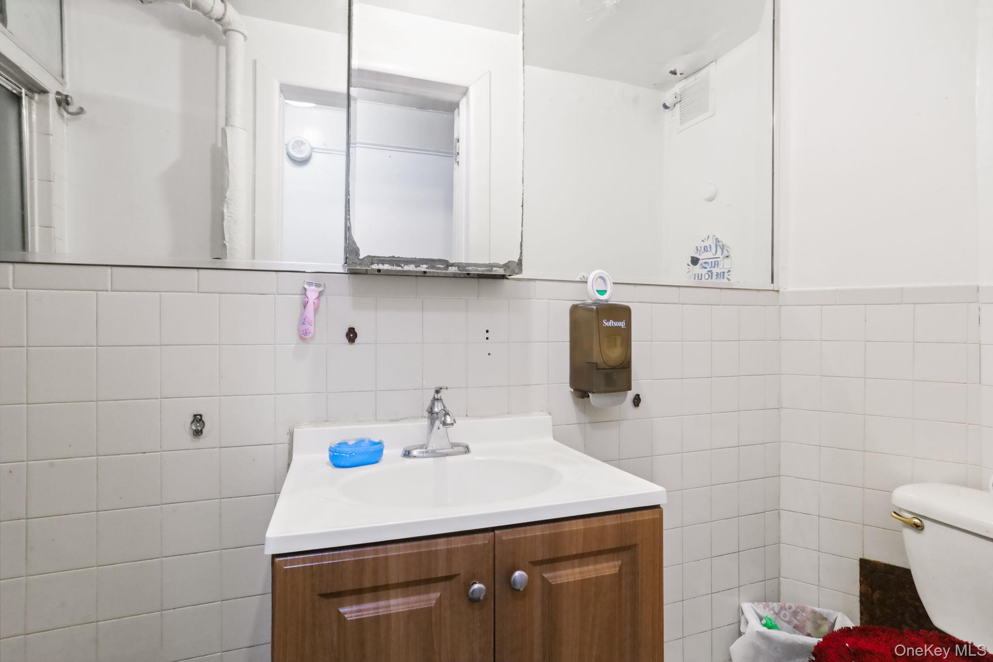 Single Family Jefferson  Bronx, NY 10456, MLS-967800-14