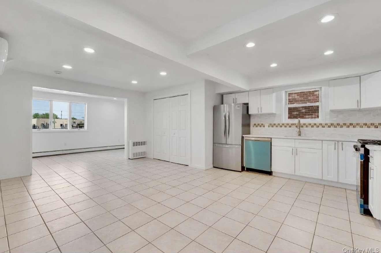 Single Family 95th Queens, NY 11414, MLS-967807-15