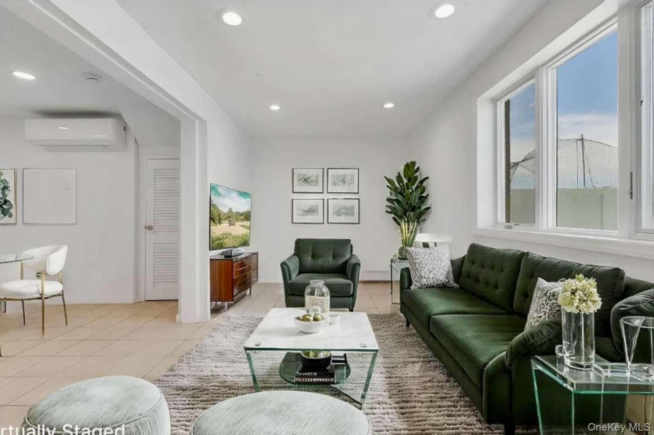 Single Family 95th Queens, NY 11414, MLS-967807-16