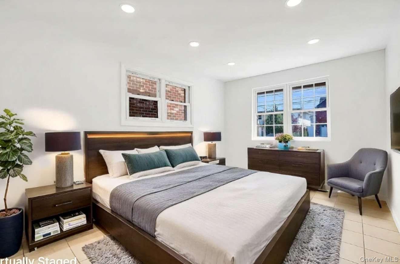 Single Family 95th Queens, NY 11414, MLS-967807-18