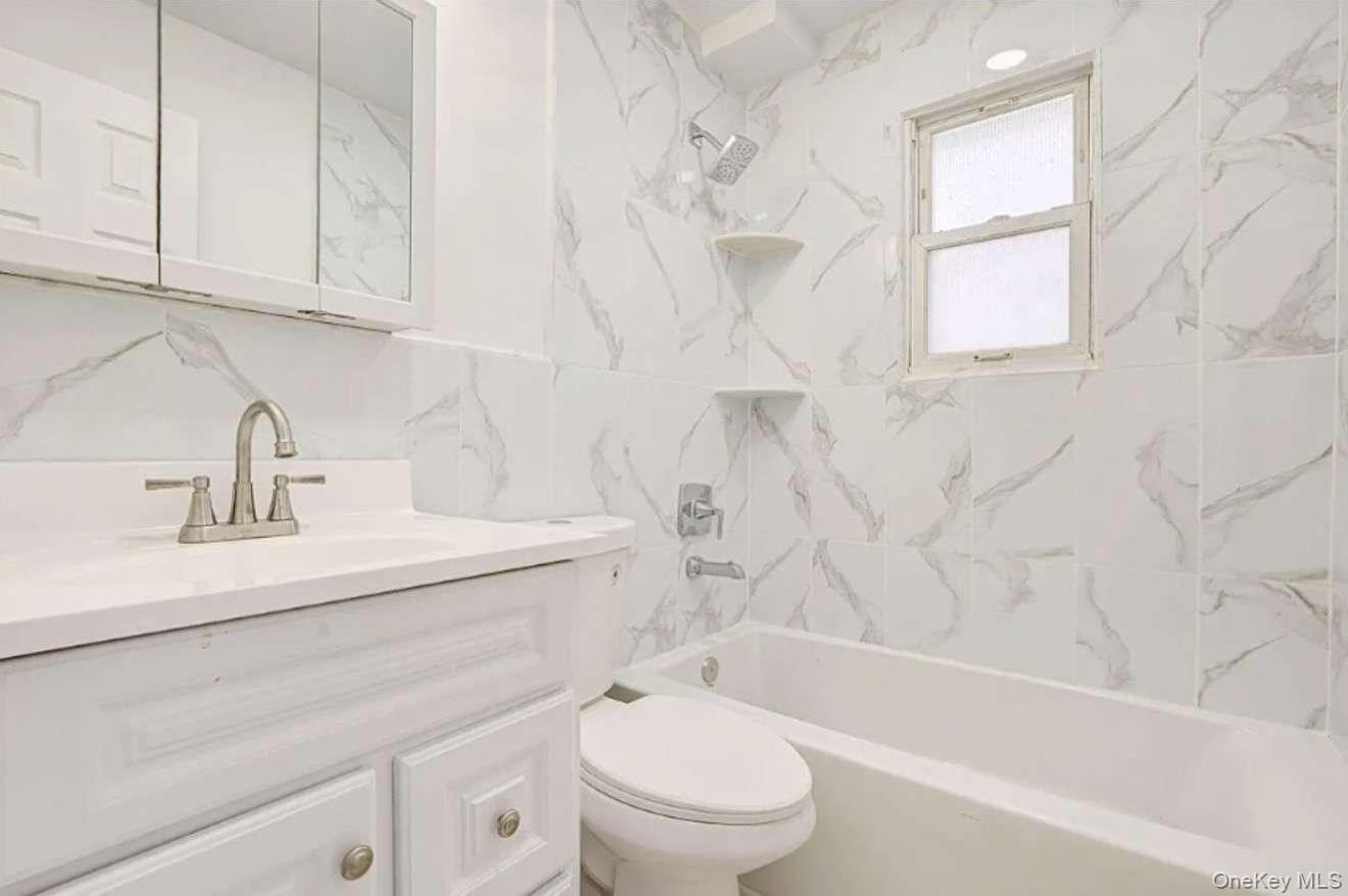 Single Family 95th Queens, NY 11414, MLS-967807-20