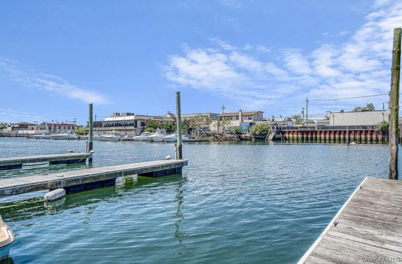 Single Family 95th Queens, NY 11414, MLS-967807-24