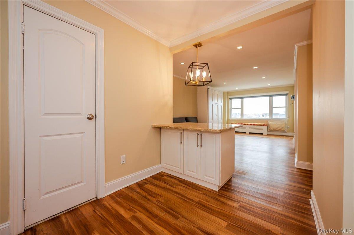 Coop Broadway  Nassau County, NY 11561, MLS-967809-5