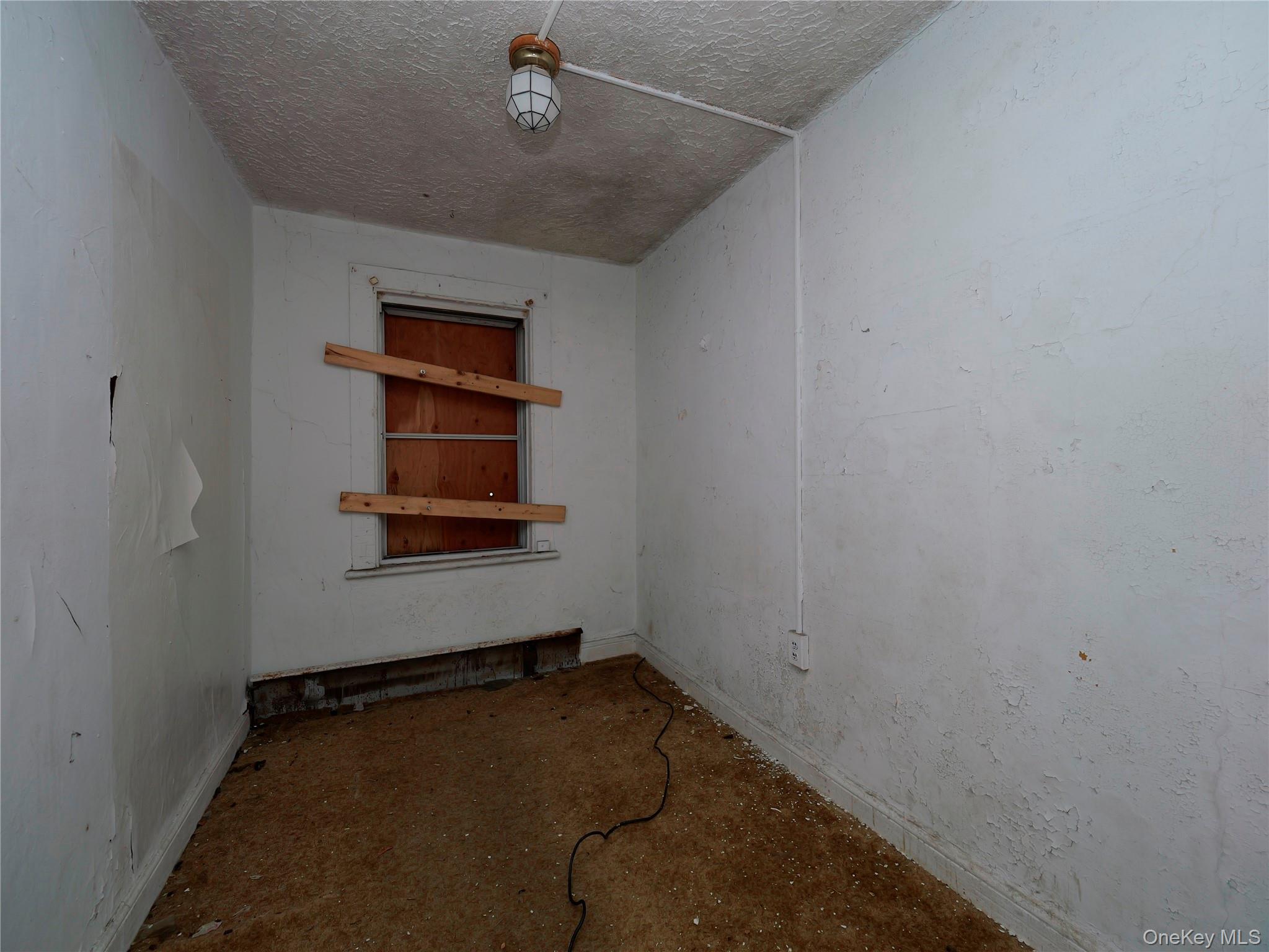 Single Family Miller  Orange County, NY 12550, MLS-967825-11