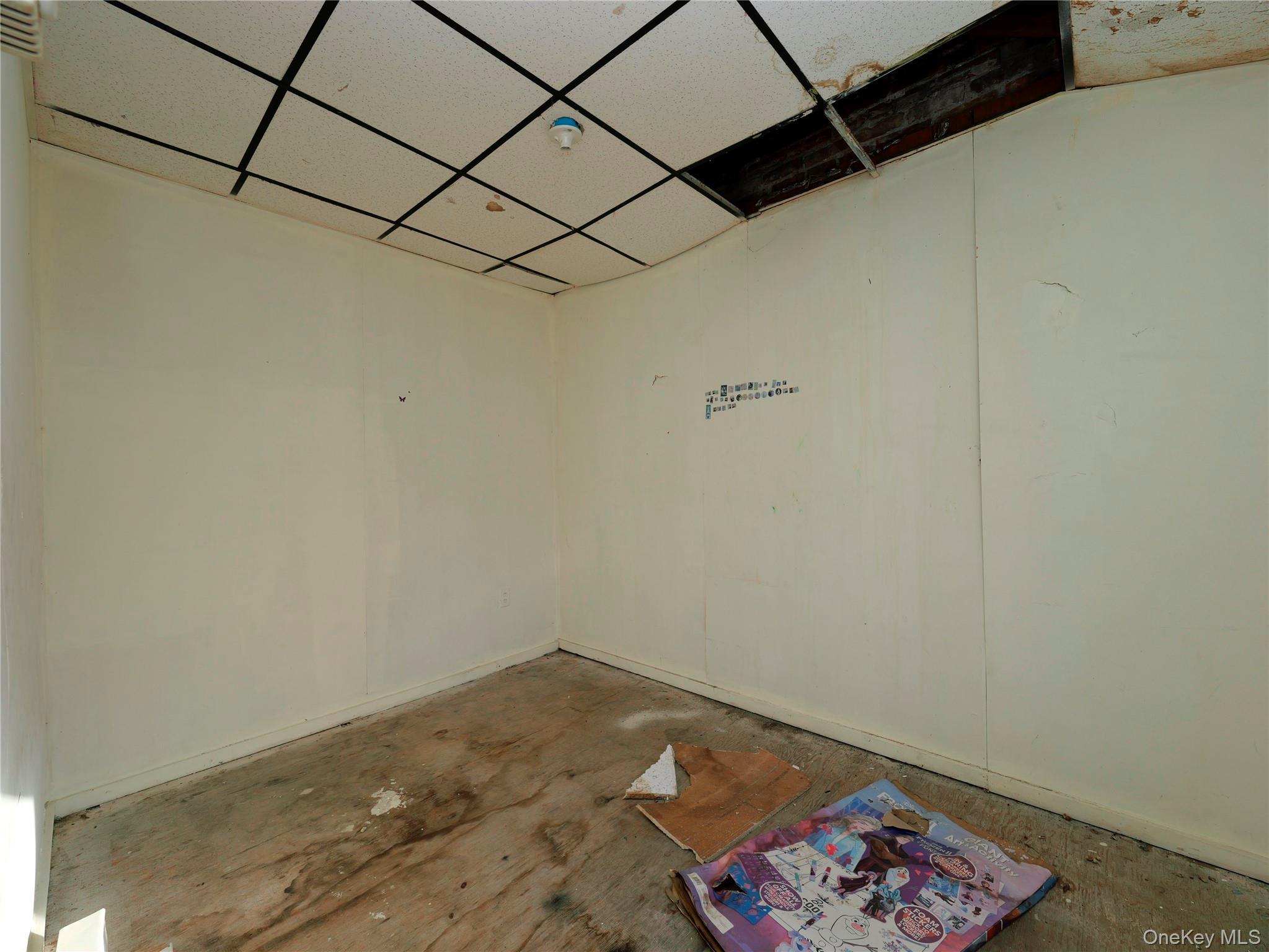 Single Family Chambers  Orange County, NY 12550, MLS-967832-27