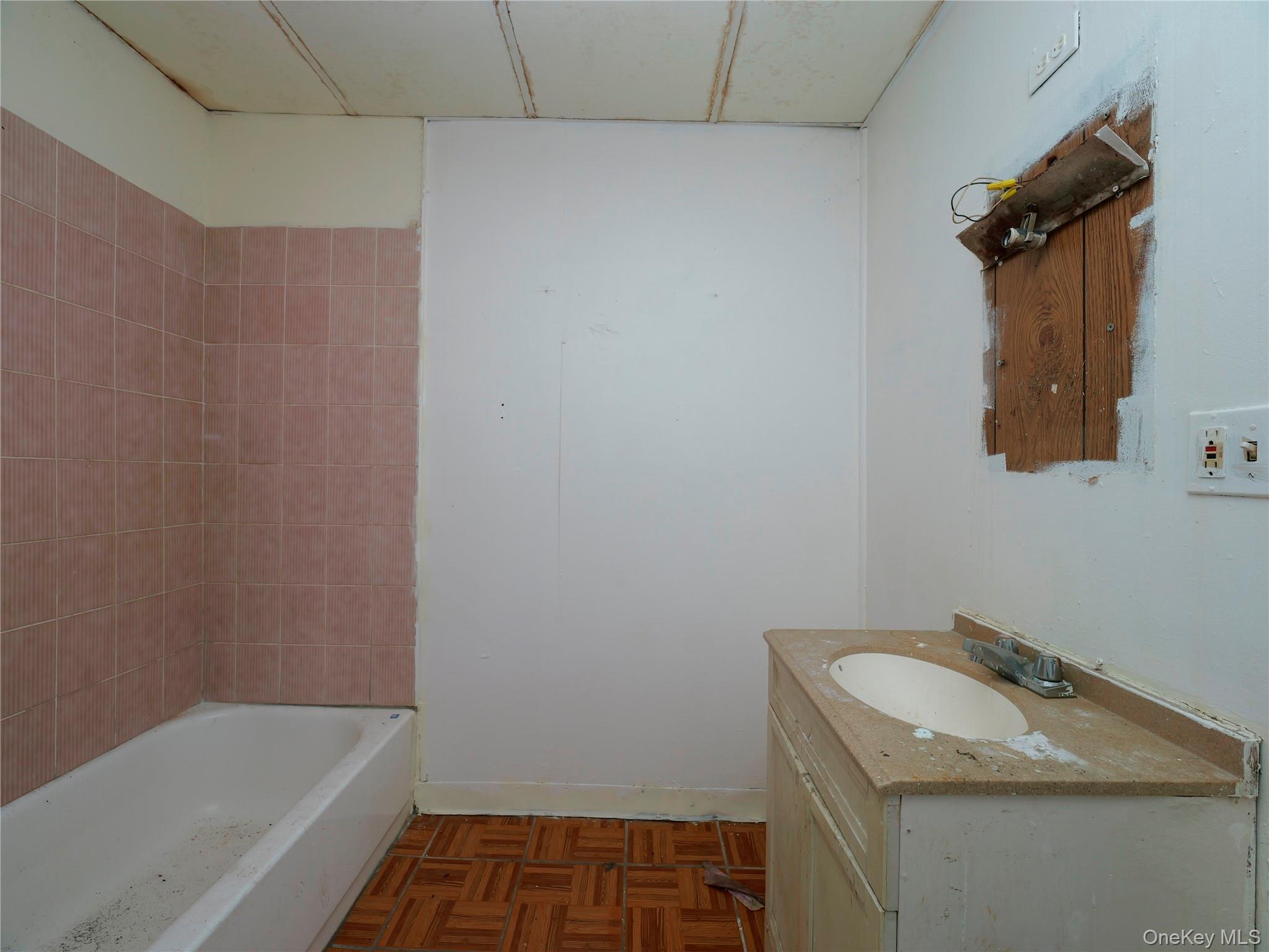 Single Family Chambers  Orange County, NY 12550, MLS-967832-28