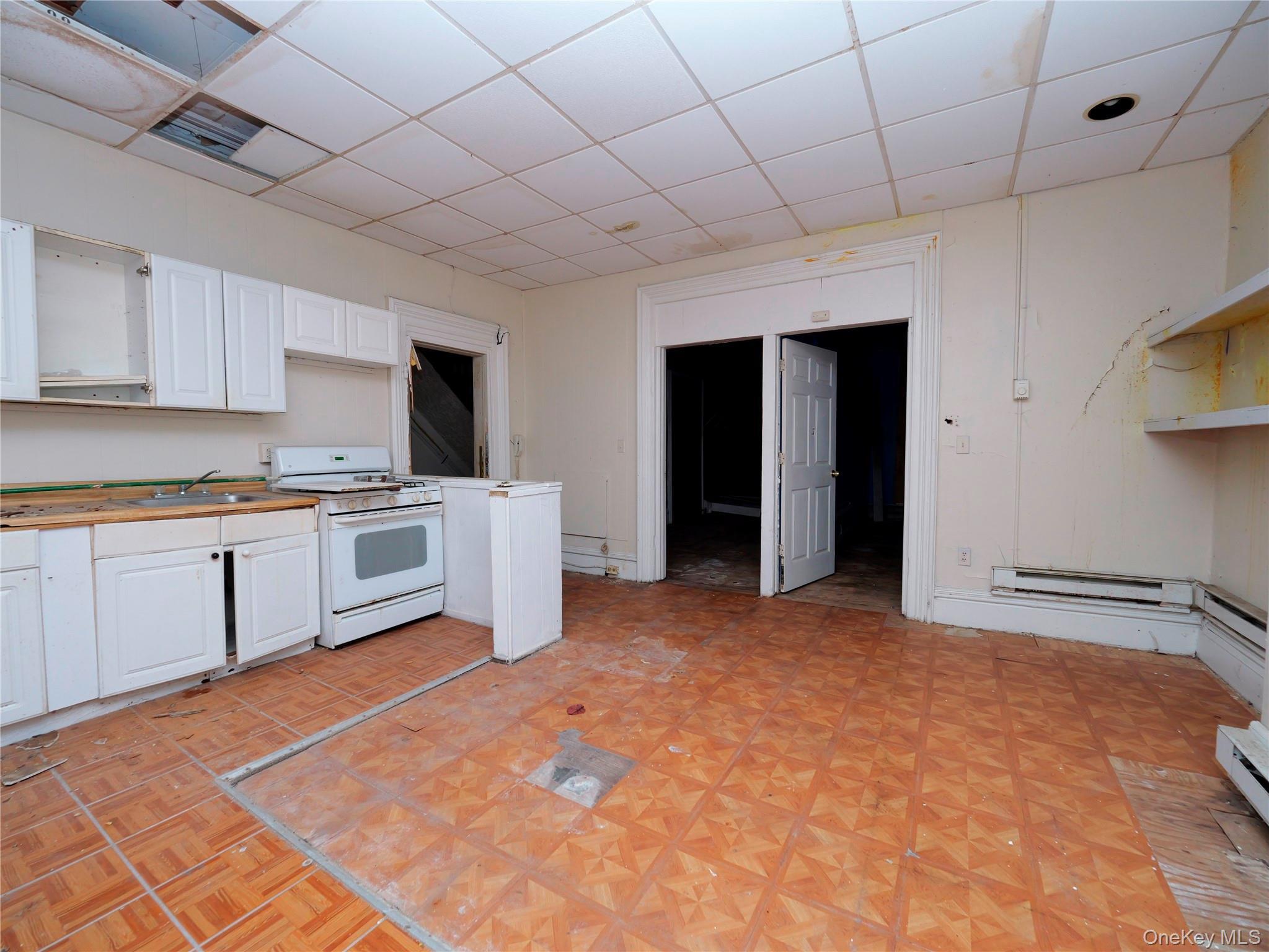 Single Family Chambers  Orange County, NY 12550, MLS-967832-29