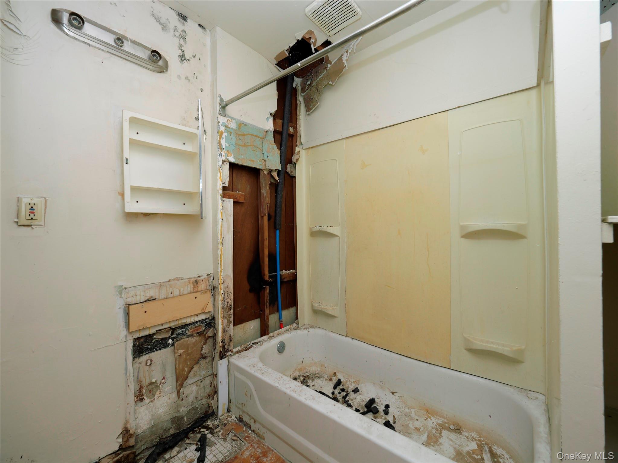 Single Family Chambers  Orange County, NY 12550, MLS-967832-35