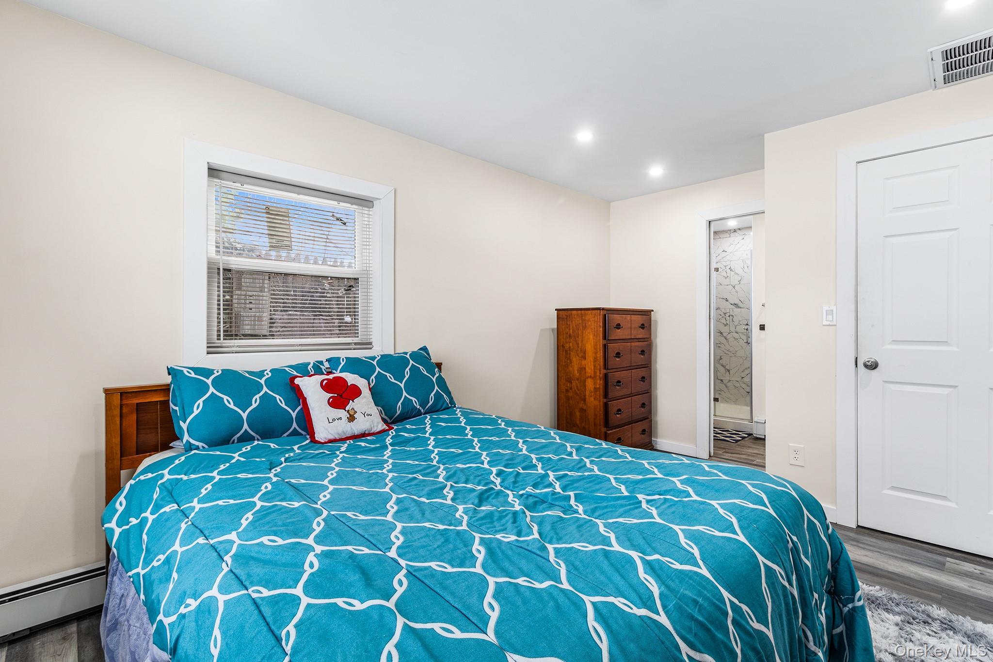 Single Family Deer Suffolk County, NY 11798, MLS-967837-16