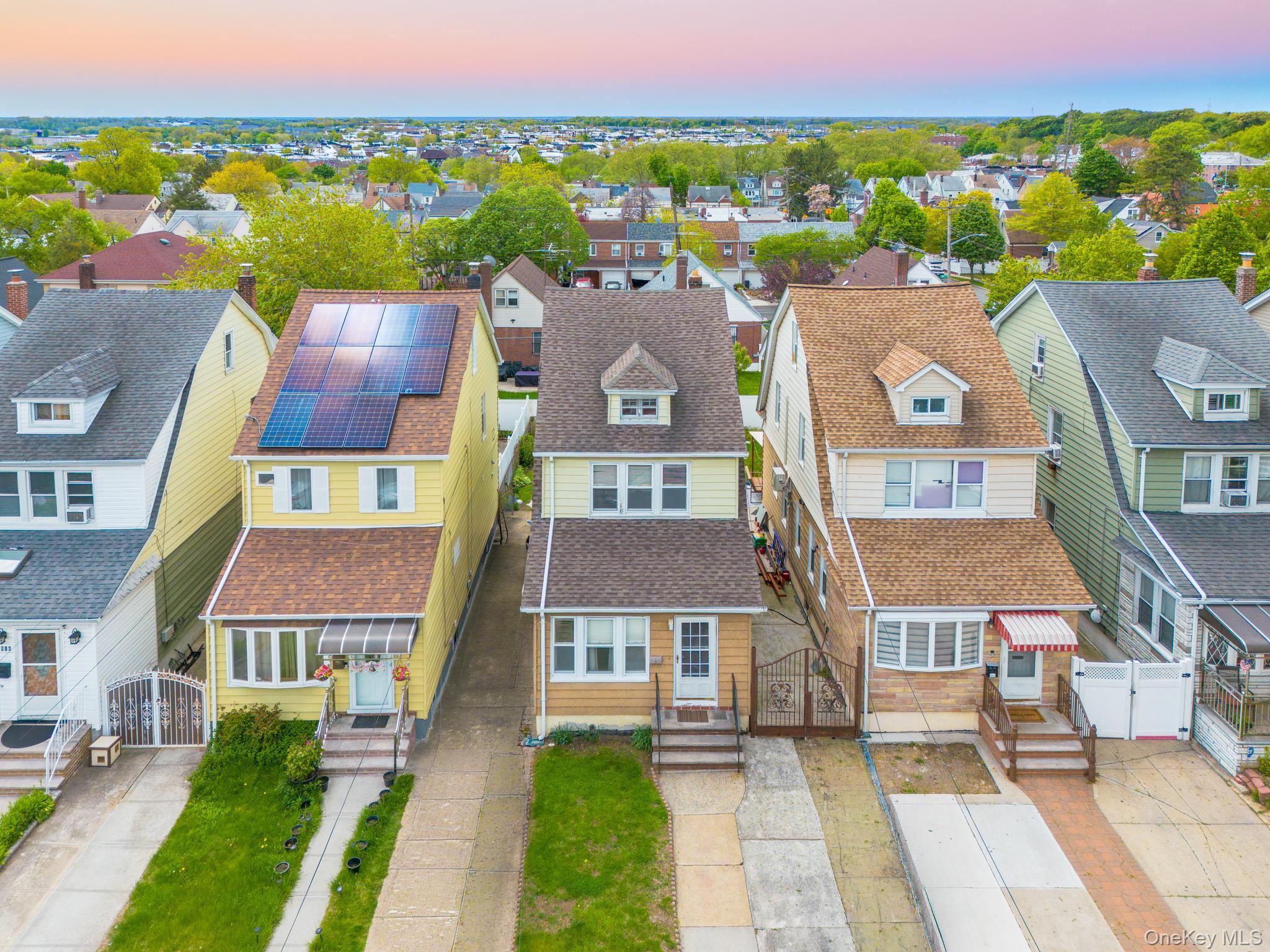 Single Family 218th Queens, NY 11427, MLS-967848-2