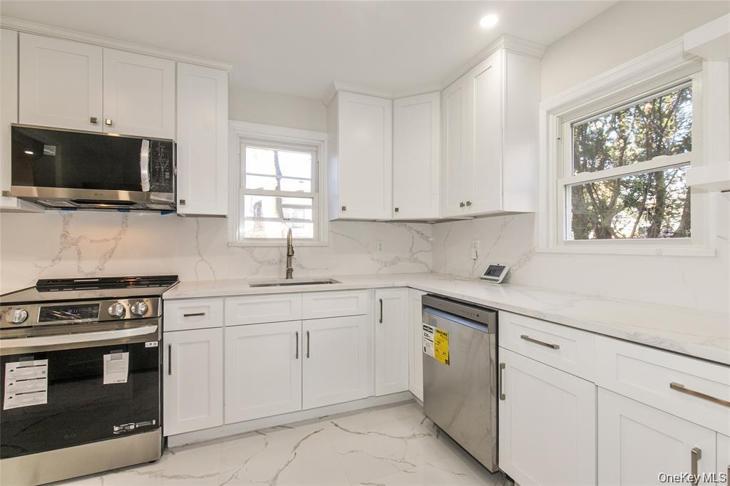 Single Family 51st  Queens, NY 11362, MLS-967870-10