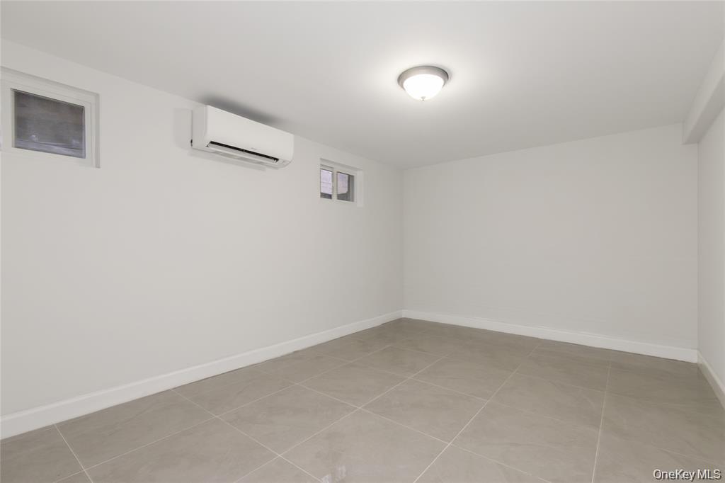 Single Family 51st  Queens, NY 11362, MLS-967870-19