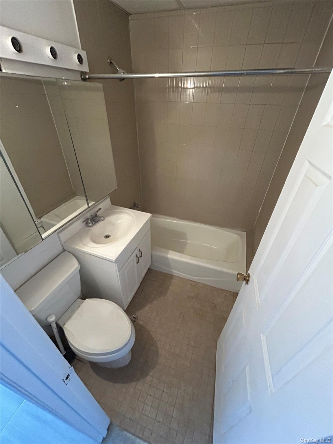 Apartment Ninth  Manhattan, NY 10036, MLS-967874-12